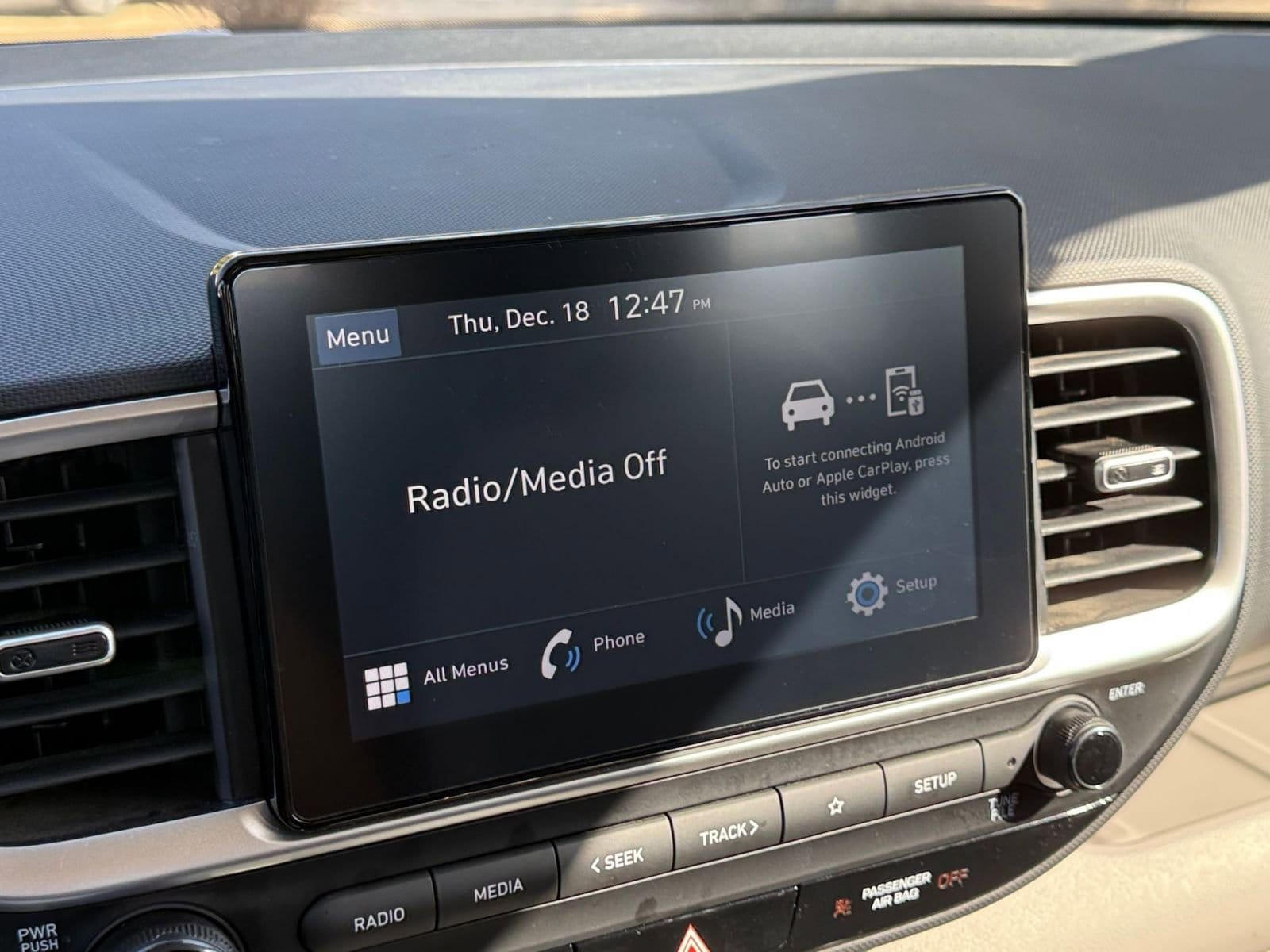 Thumbnail: 2025 Hyundai Venue - 21