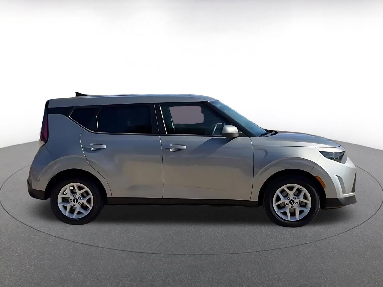 Thumbnail: 2025 Kia Soul - 16
