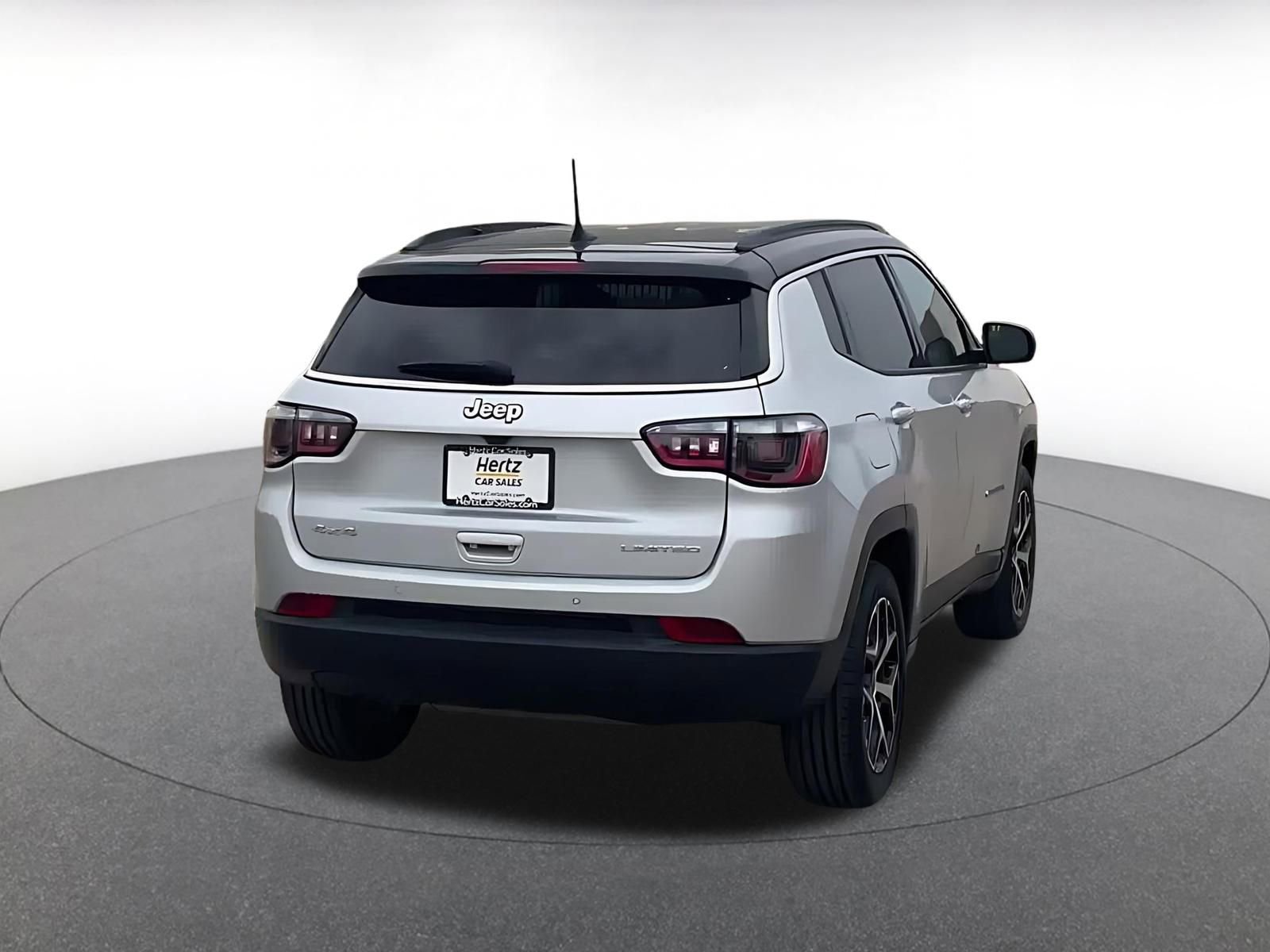 Thumbnail: 2025 Jeep Compass - 14