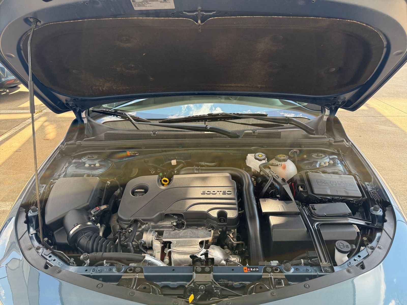 Thumbnail: 2024 Chevrolet Malibu - 32