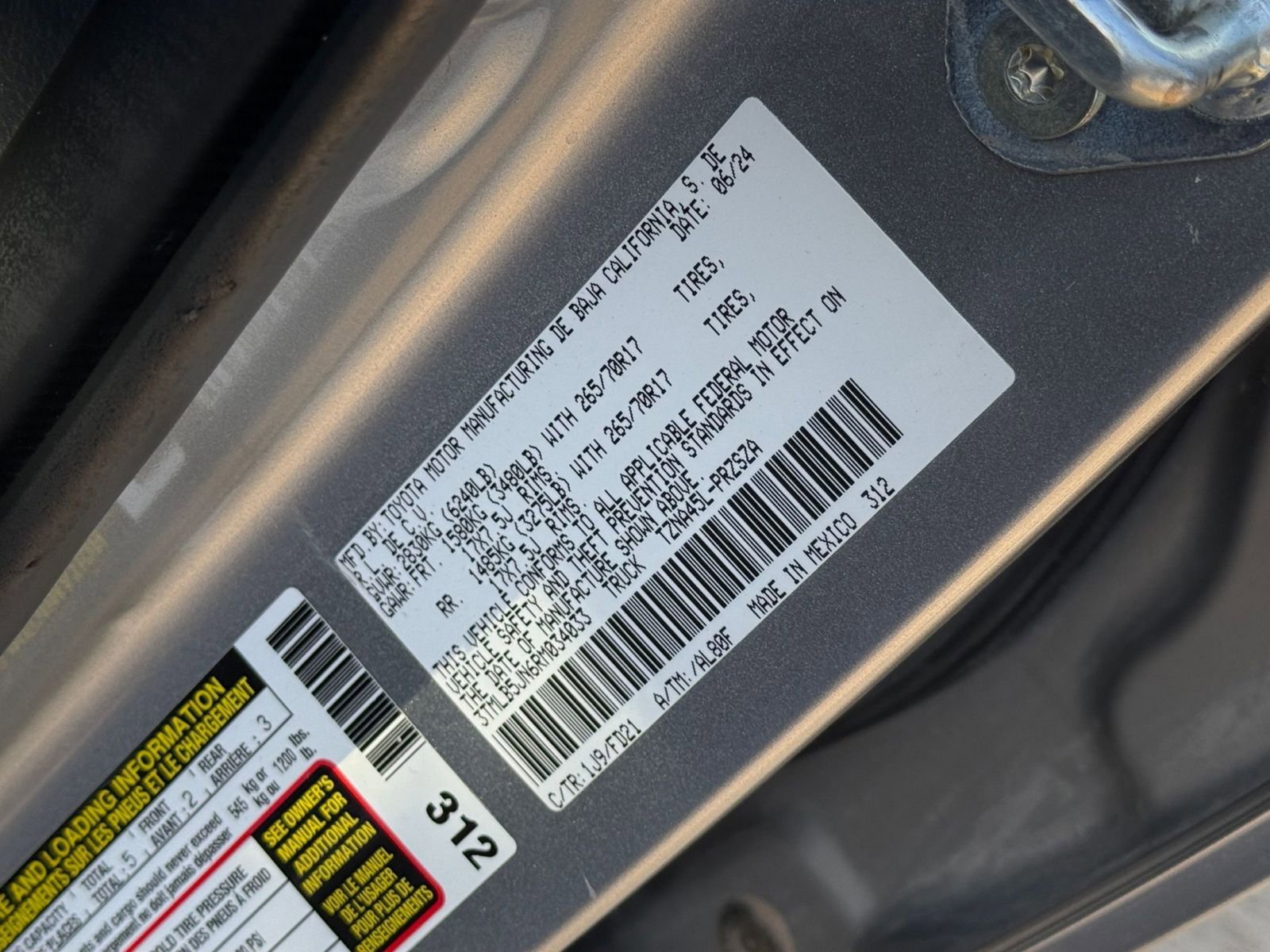 Thumbnail: 2024 Toyota Tacoma - 29