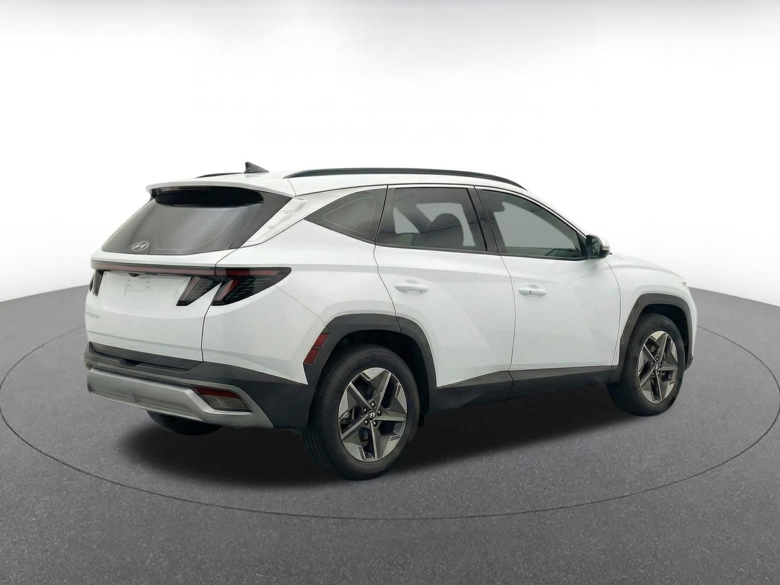 Thumbnail: 2025 Hyundai Tucson - 9