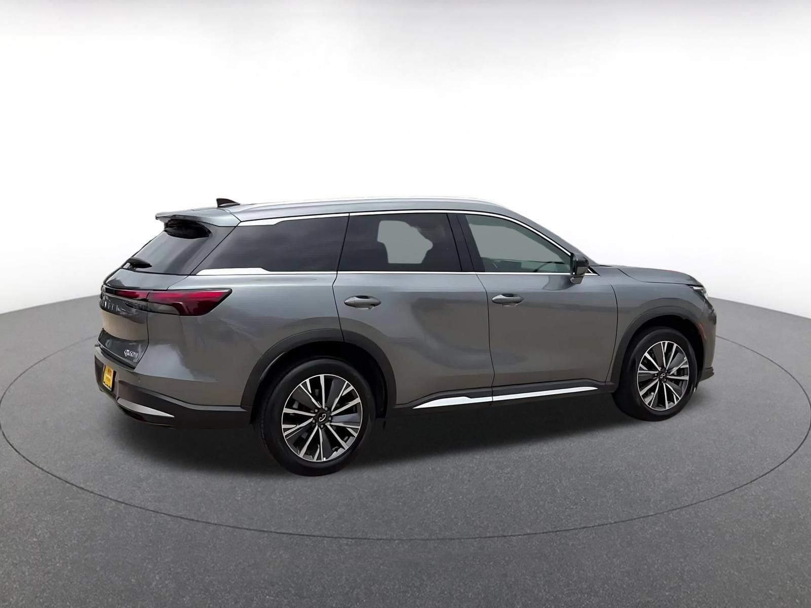 Thumbnail: 2026 INFINITI QX60 - 14