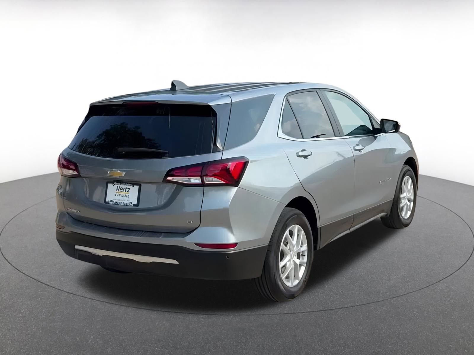 Thumbnail: 2024 Chevrolet Equinox - 15