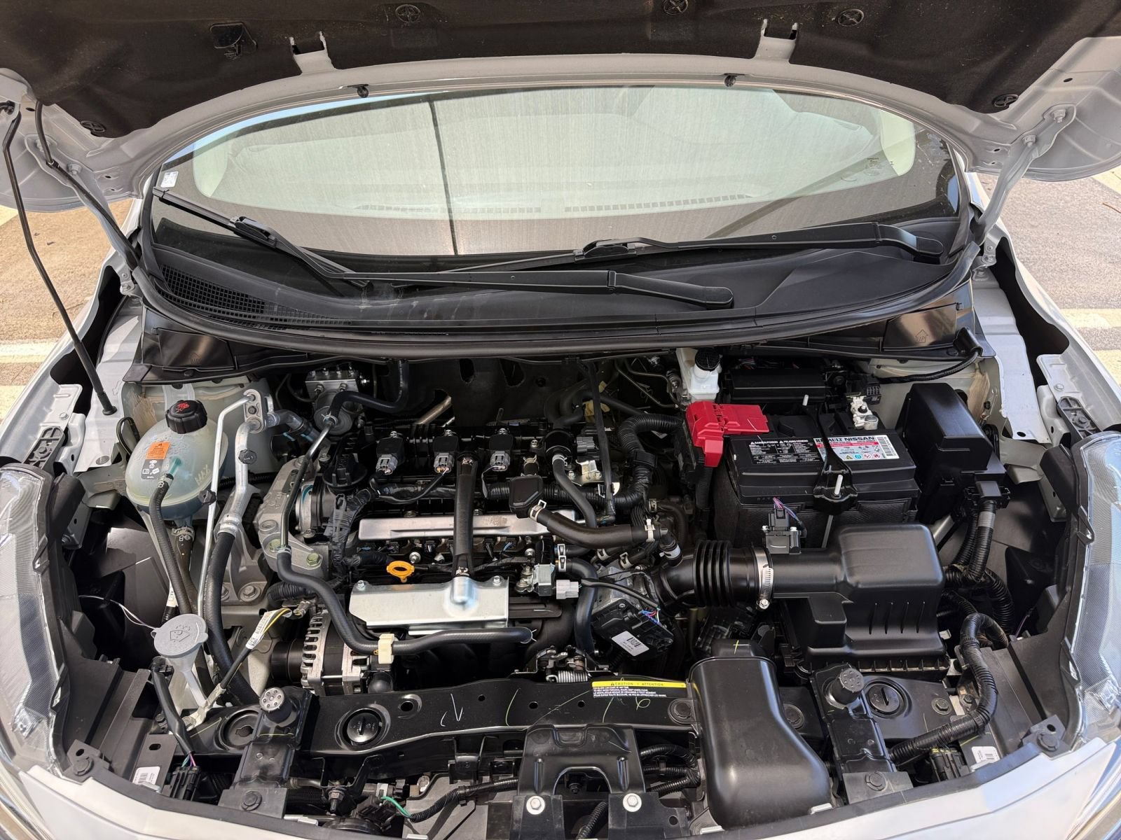 2025 Nissan Versa Sedan SV - Photo 32