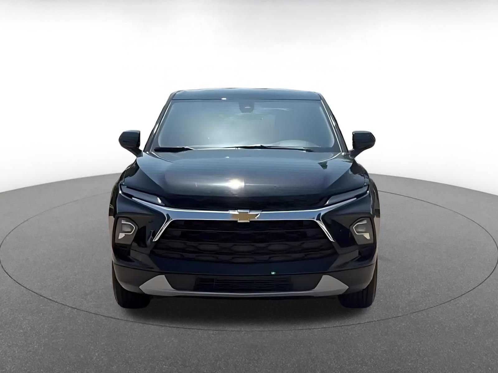Thumbnail: 2026 Chevrolet Blazer - 4