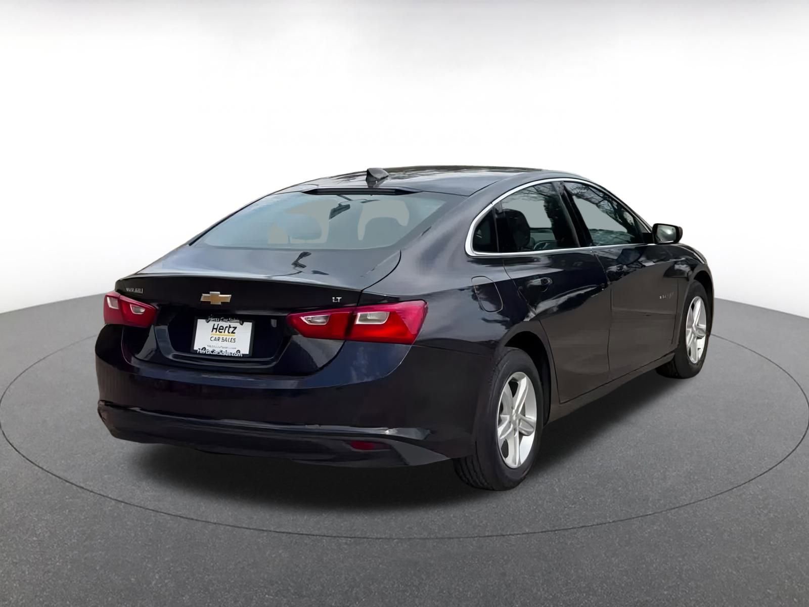 Thumbnail: 2023 Chevrolet Malibu - 14