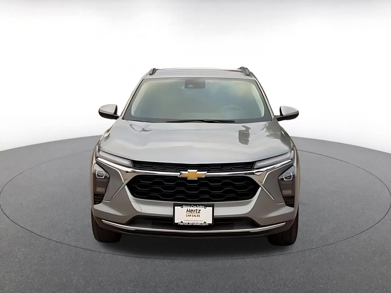 Thumbnail: 2025 Chevrolet Trax - 4