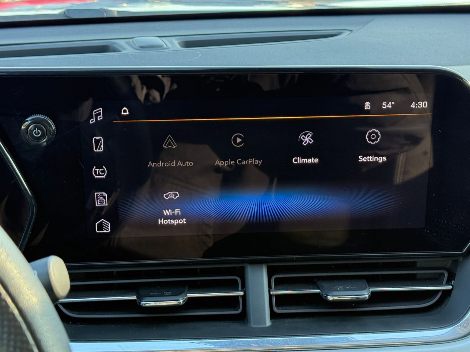 Thumbnail: 2025 Chevrolet Trax - 20