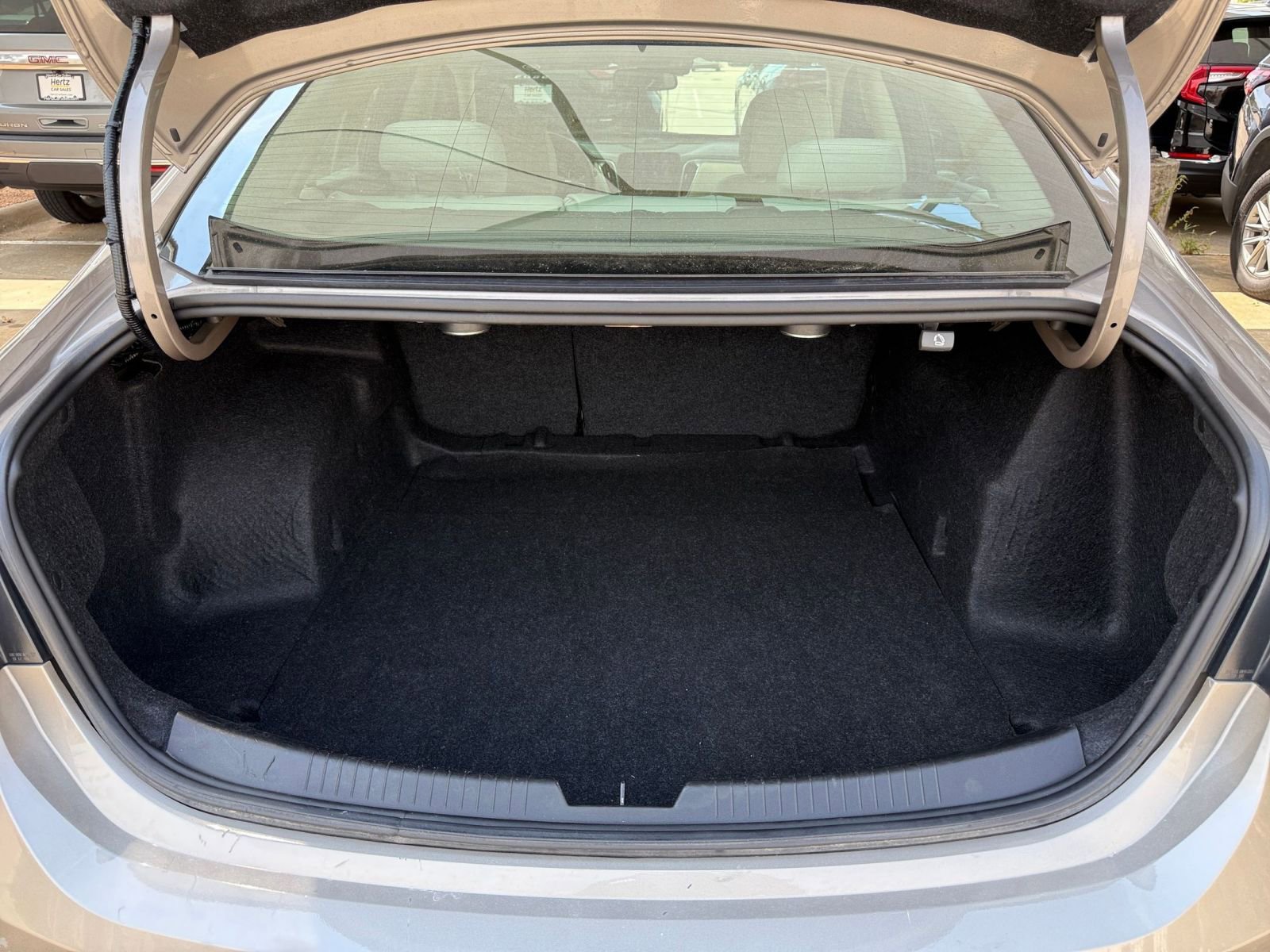 Thumbnail: 2024 Chevrolet Malibu - 32