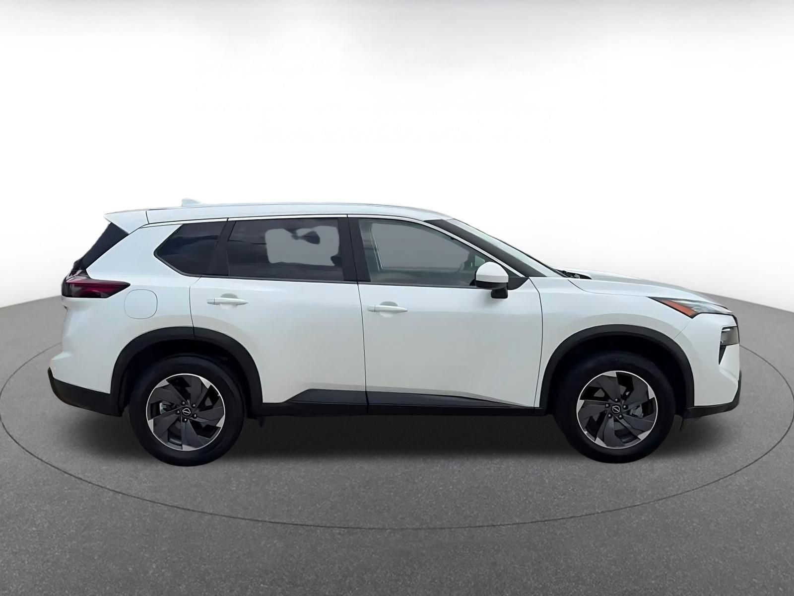 Thumbnail: 2025 Nissan Rogue - 16