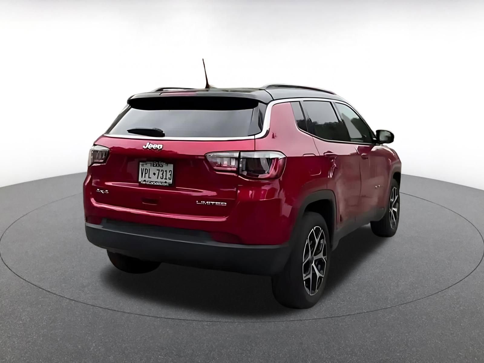 Thumbnail: 2025 Jeep Compass - 14