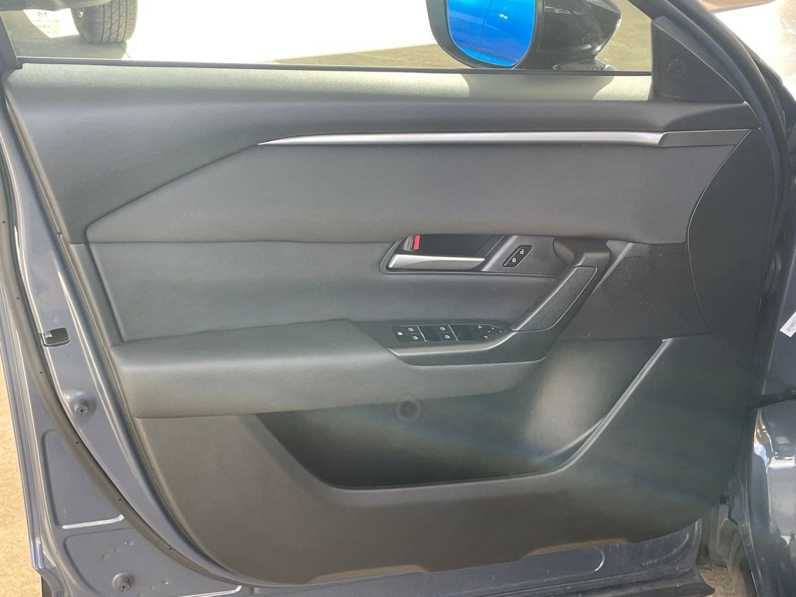 Thumbnail: 2025 Mazda CX-50 - 20