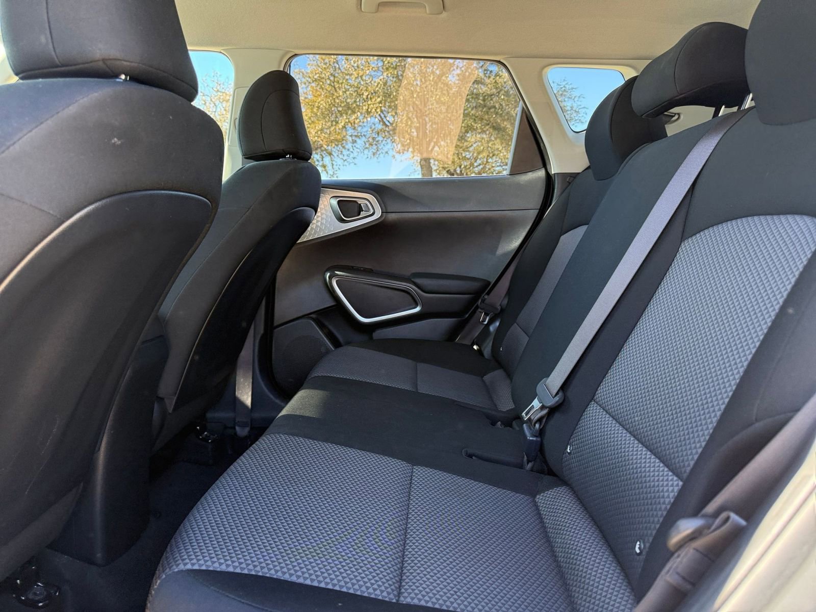 Thumbnail: 2025 Kia Soul - 25