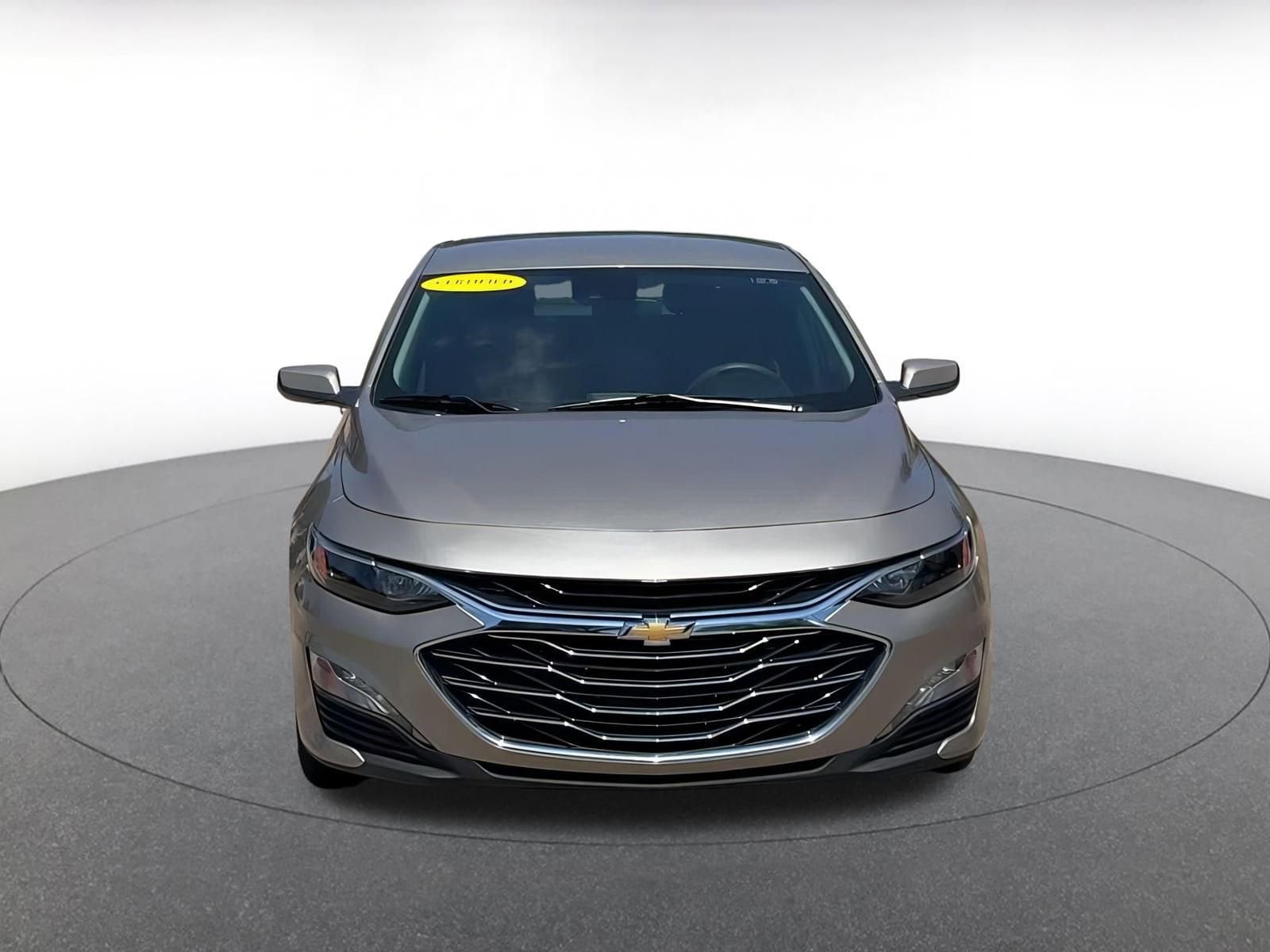 Thumbnail: 2024 Chevrolet Malibu - 4