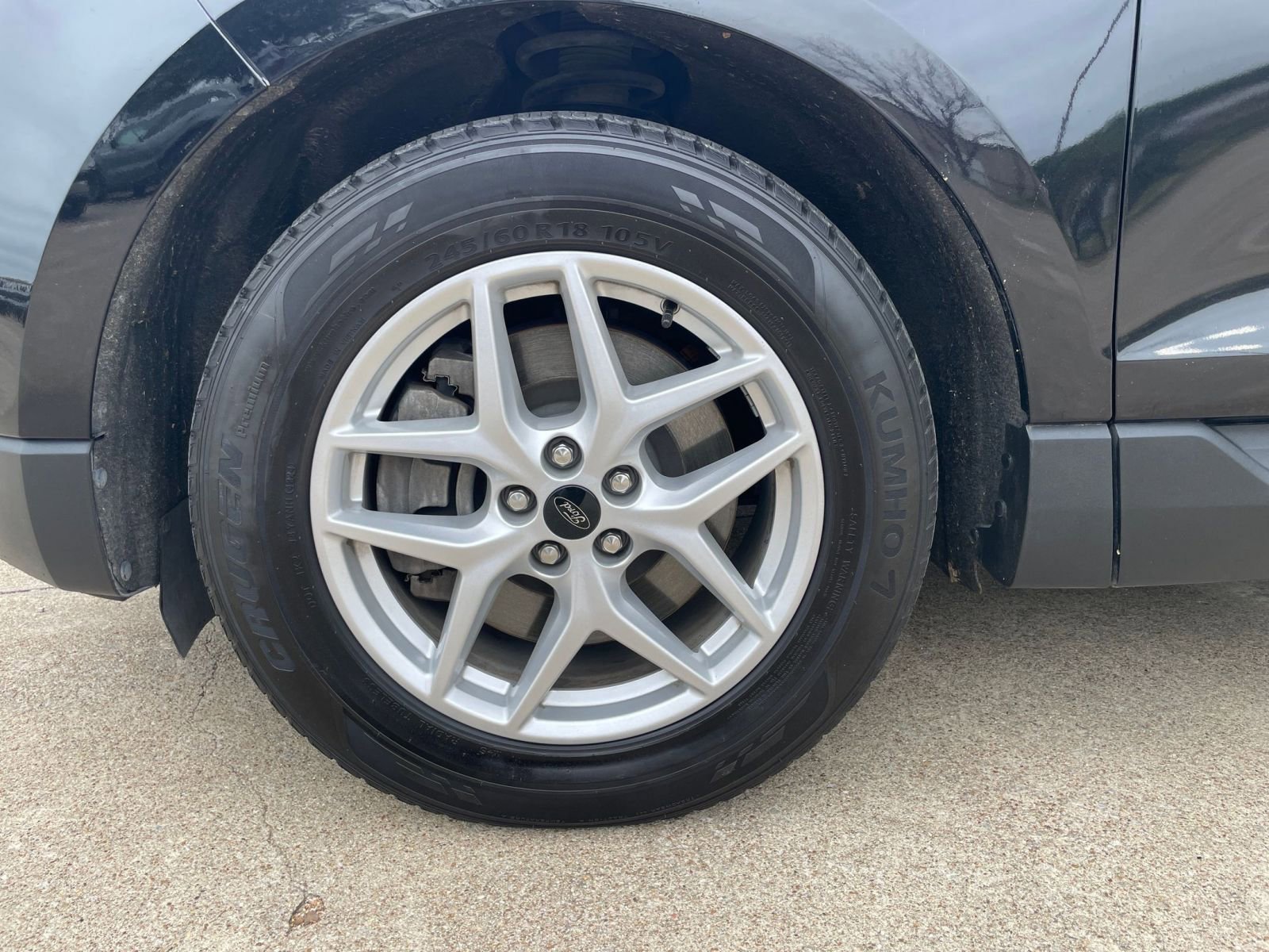 Thumbnail: 2024 Ford Edge - 33