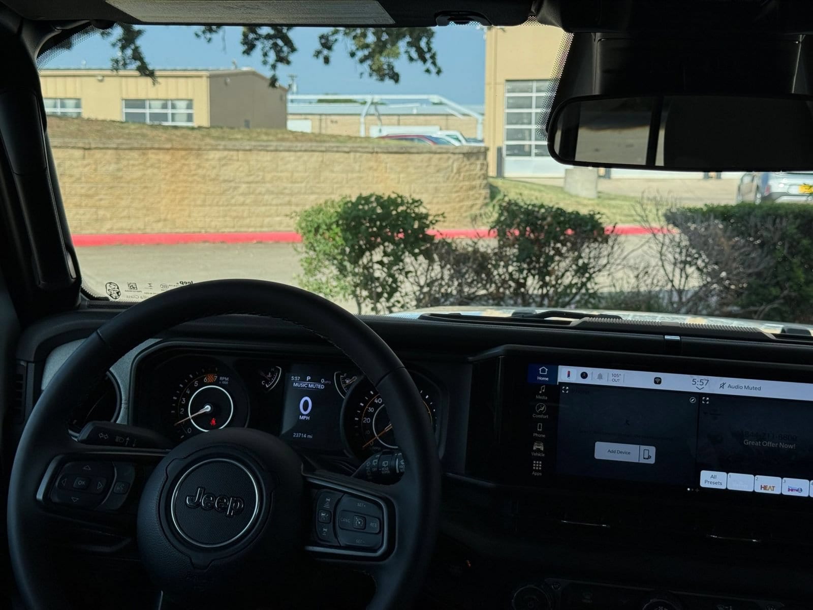 Thumbnail: 2025 Jeep Wrangler - 34