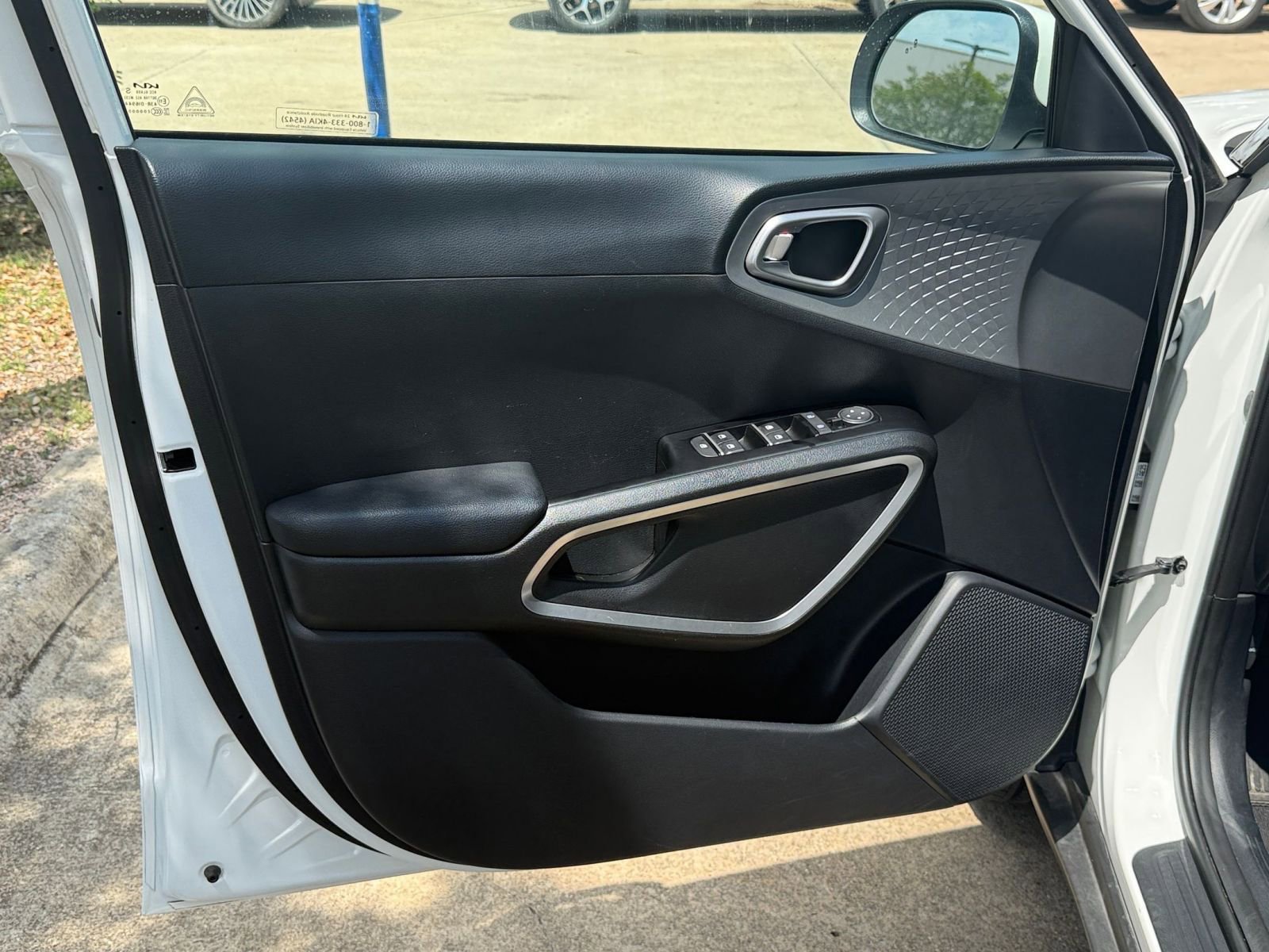 Thumbnail: 2025 Kia Soul - 18