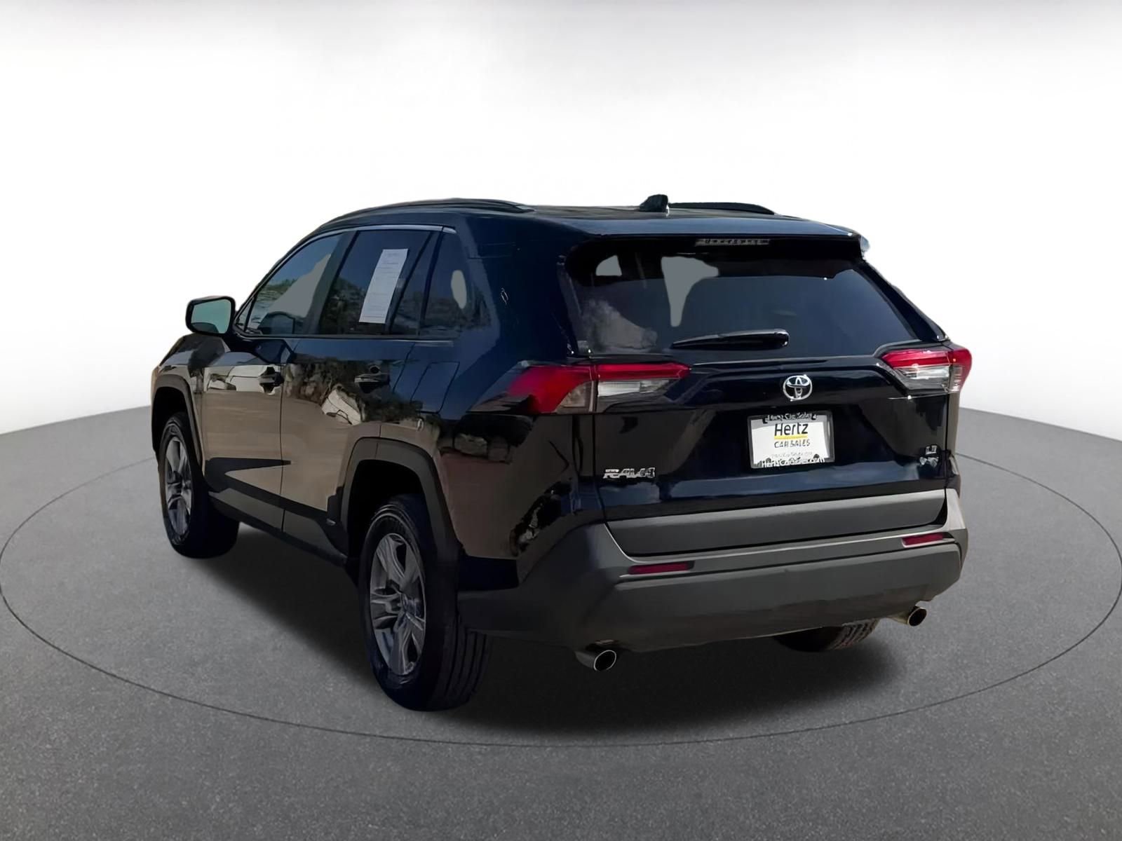 Thumbnail: 2025 Toyota RAV4 - 11