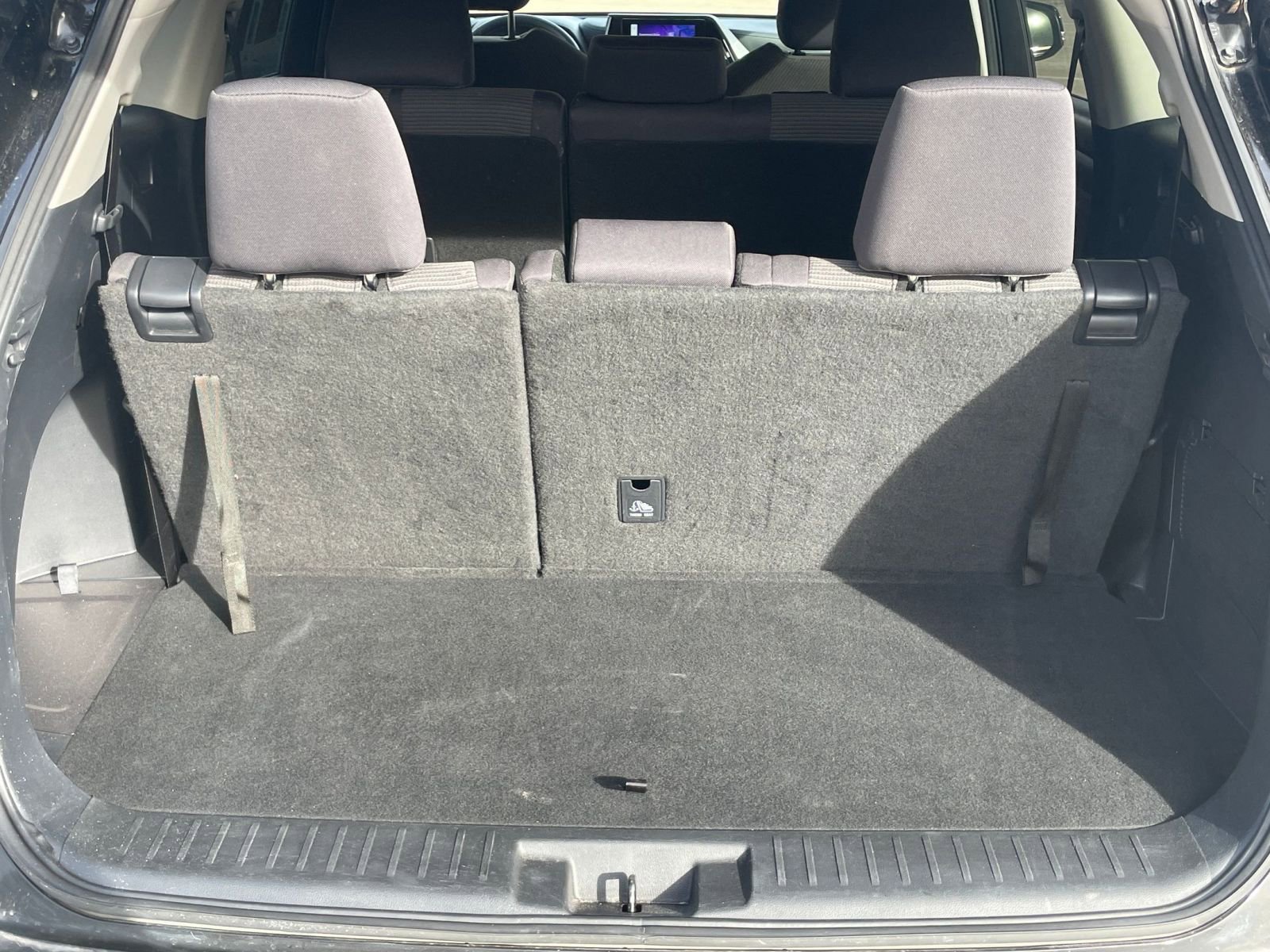 Thumbnail: 2025 Toyota Highlander - 33