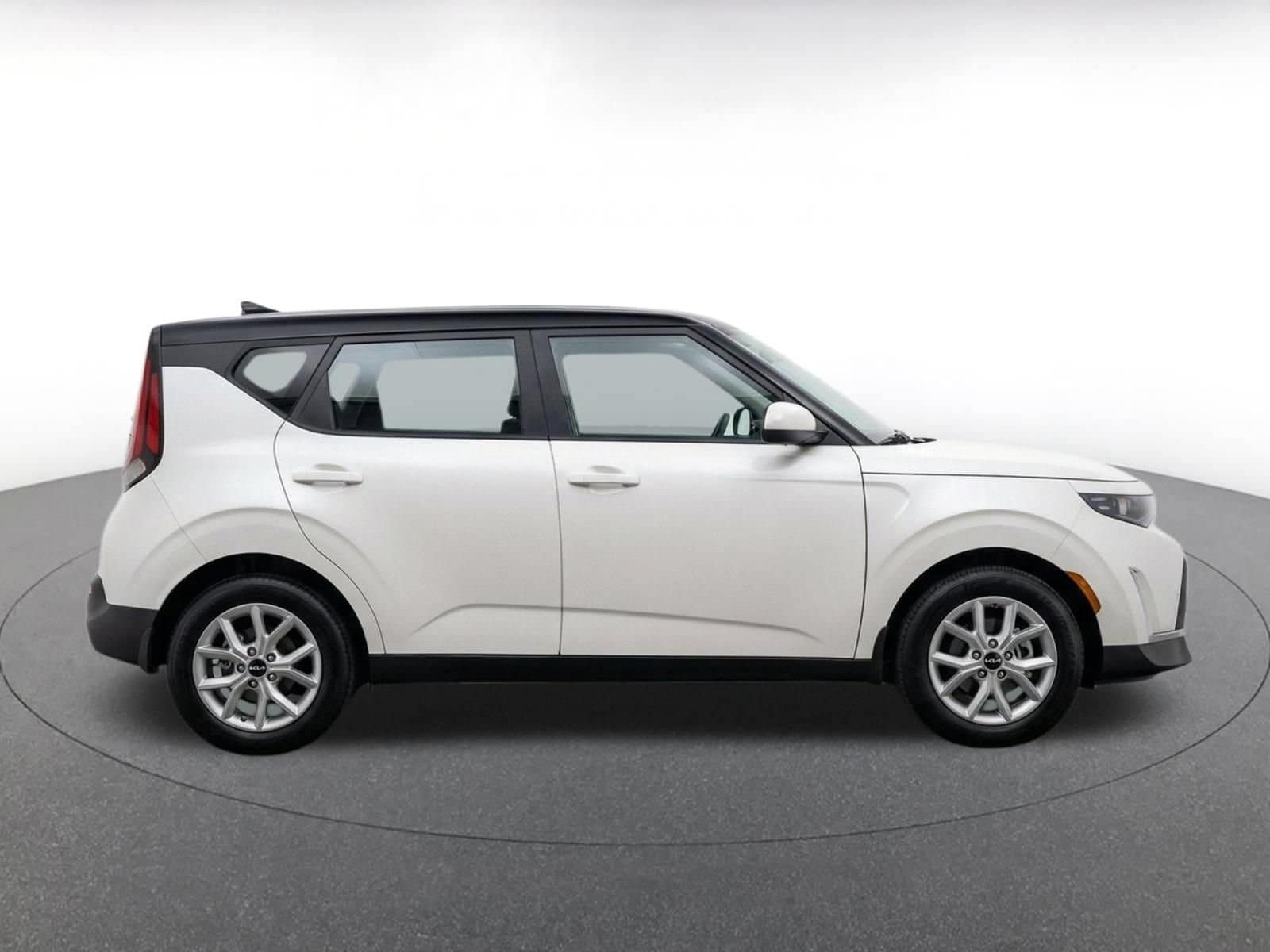 Thumbnail: 2025 Kia Soul - 10