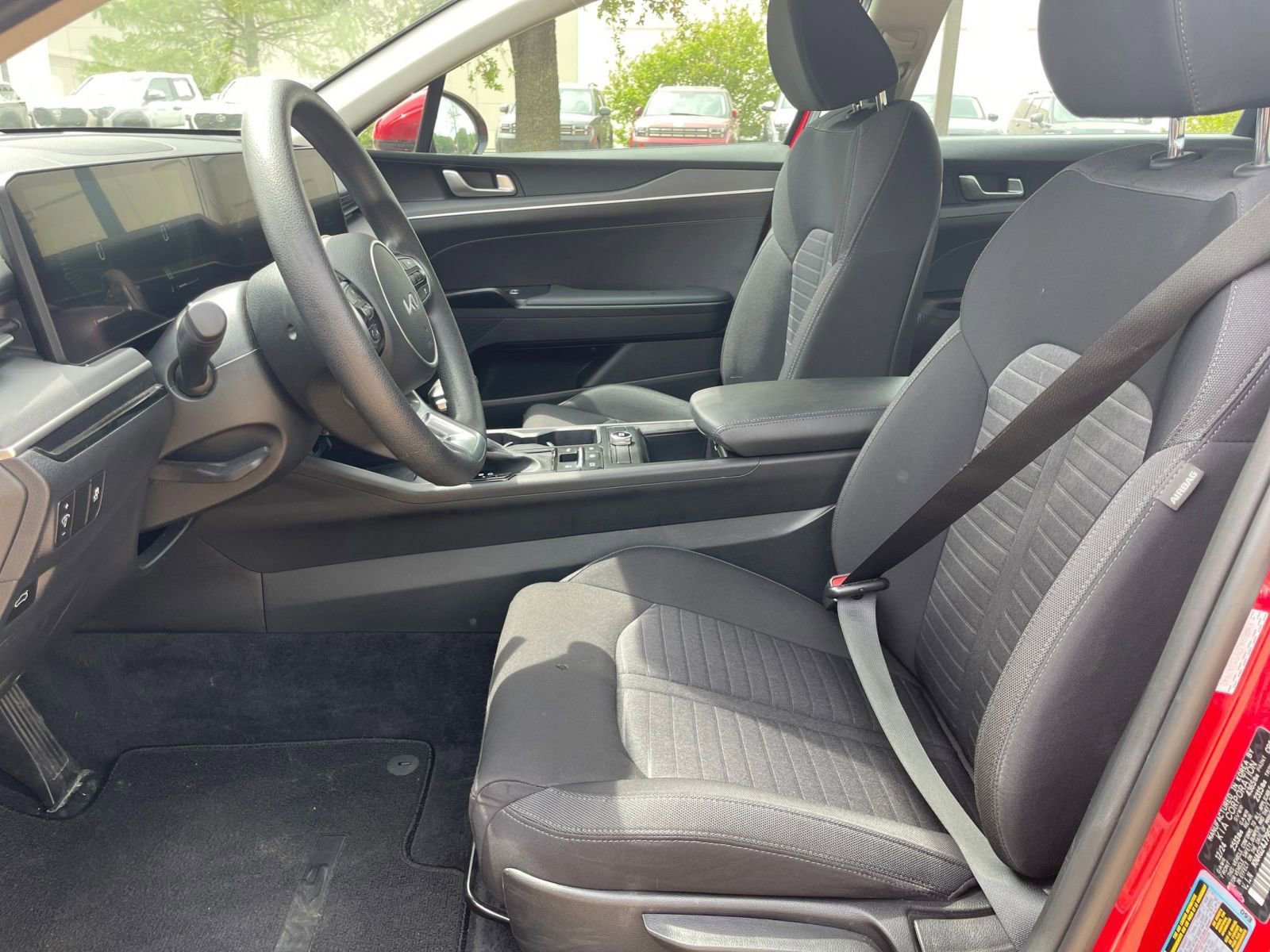 Thumbnail: 2025 Kia K5 - 30