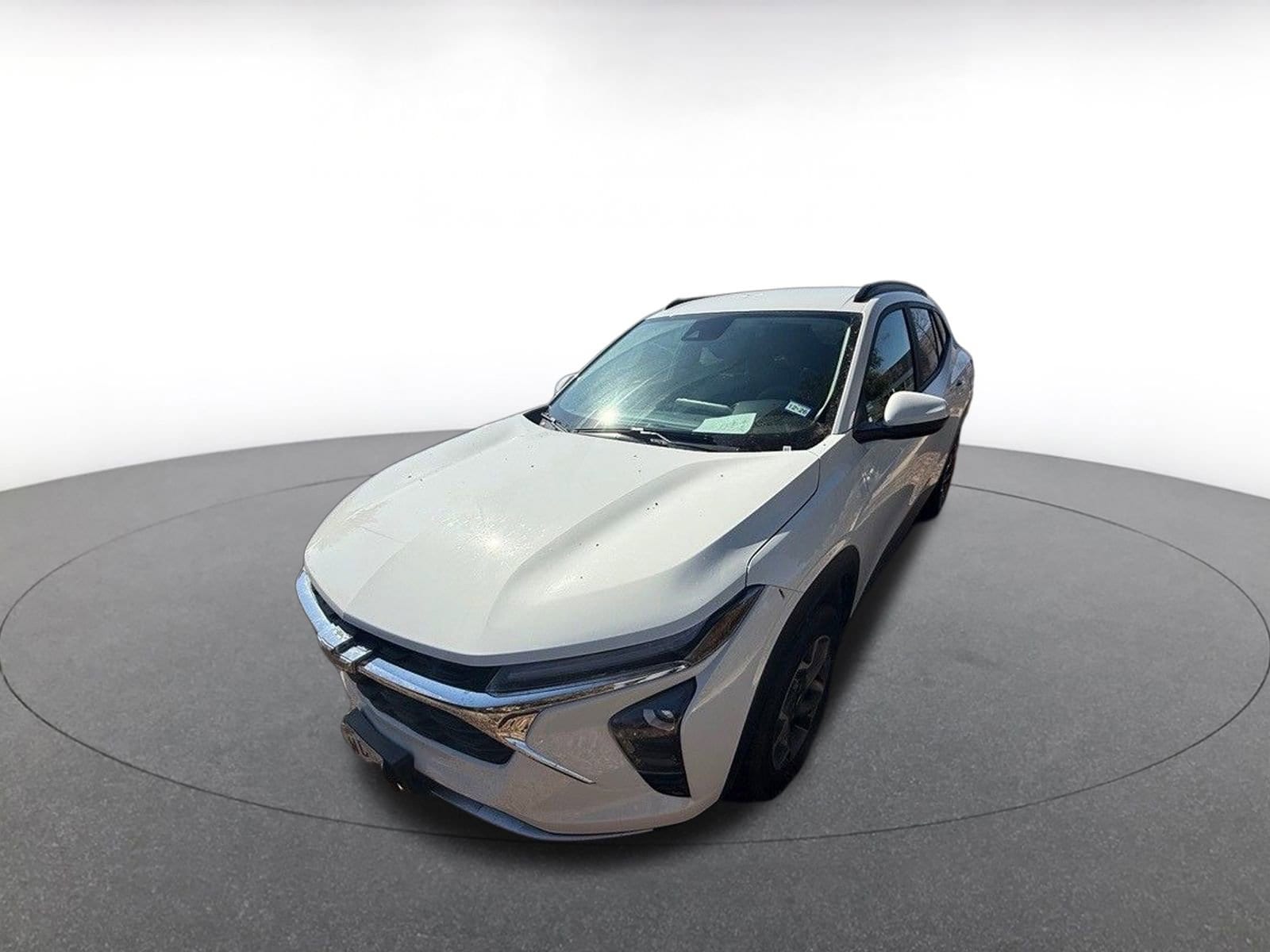 Thumbnail: 2025 Chevrolet Trax - 3