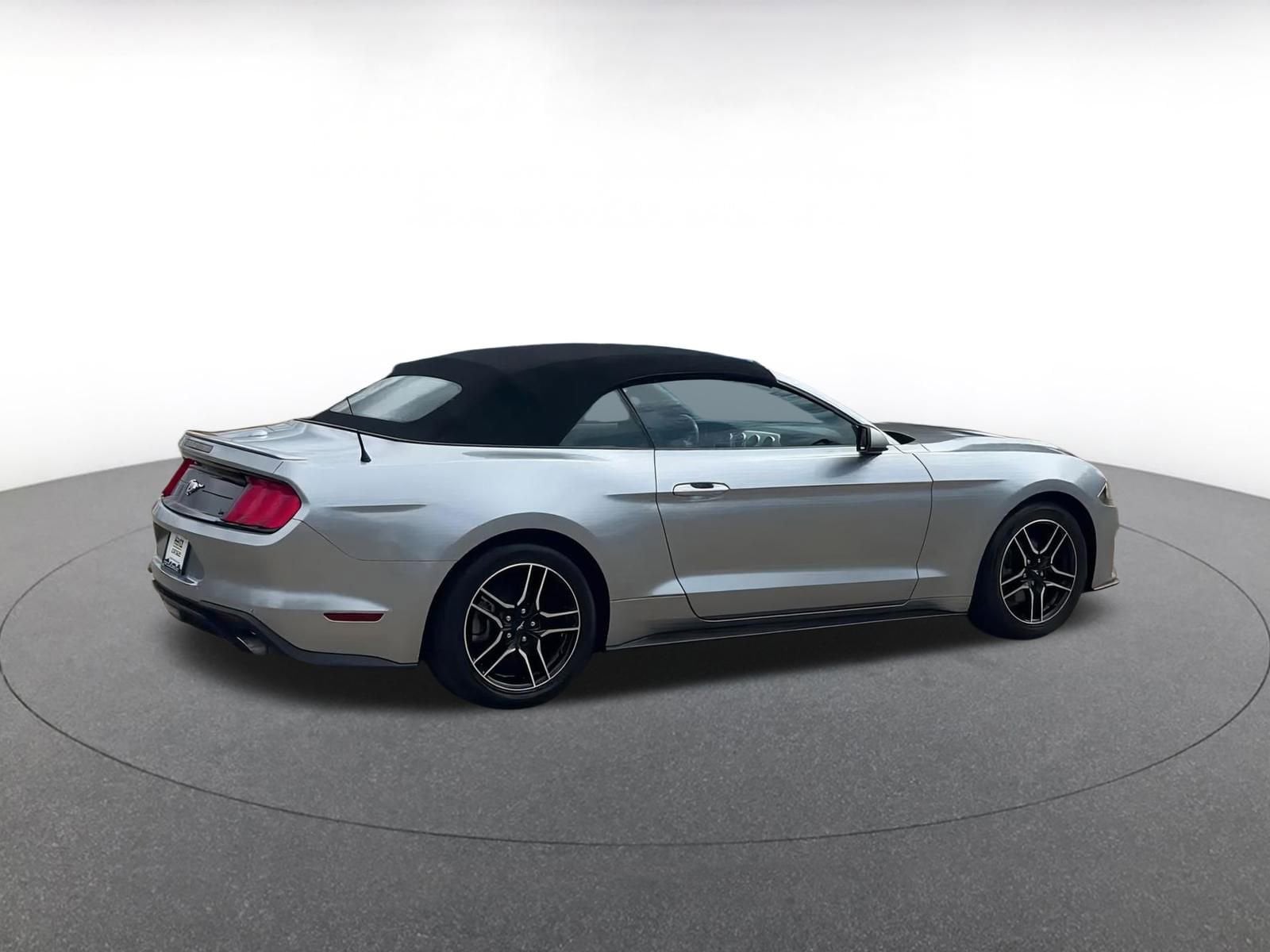 Thumbnail: 2023 Ford Mustang - 15