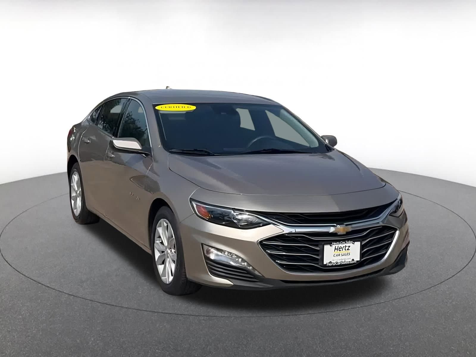 Thumbnail: 2024 Chevrolet Malibu - 3