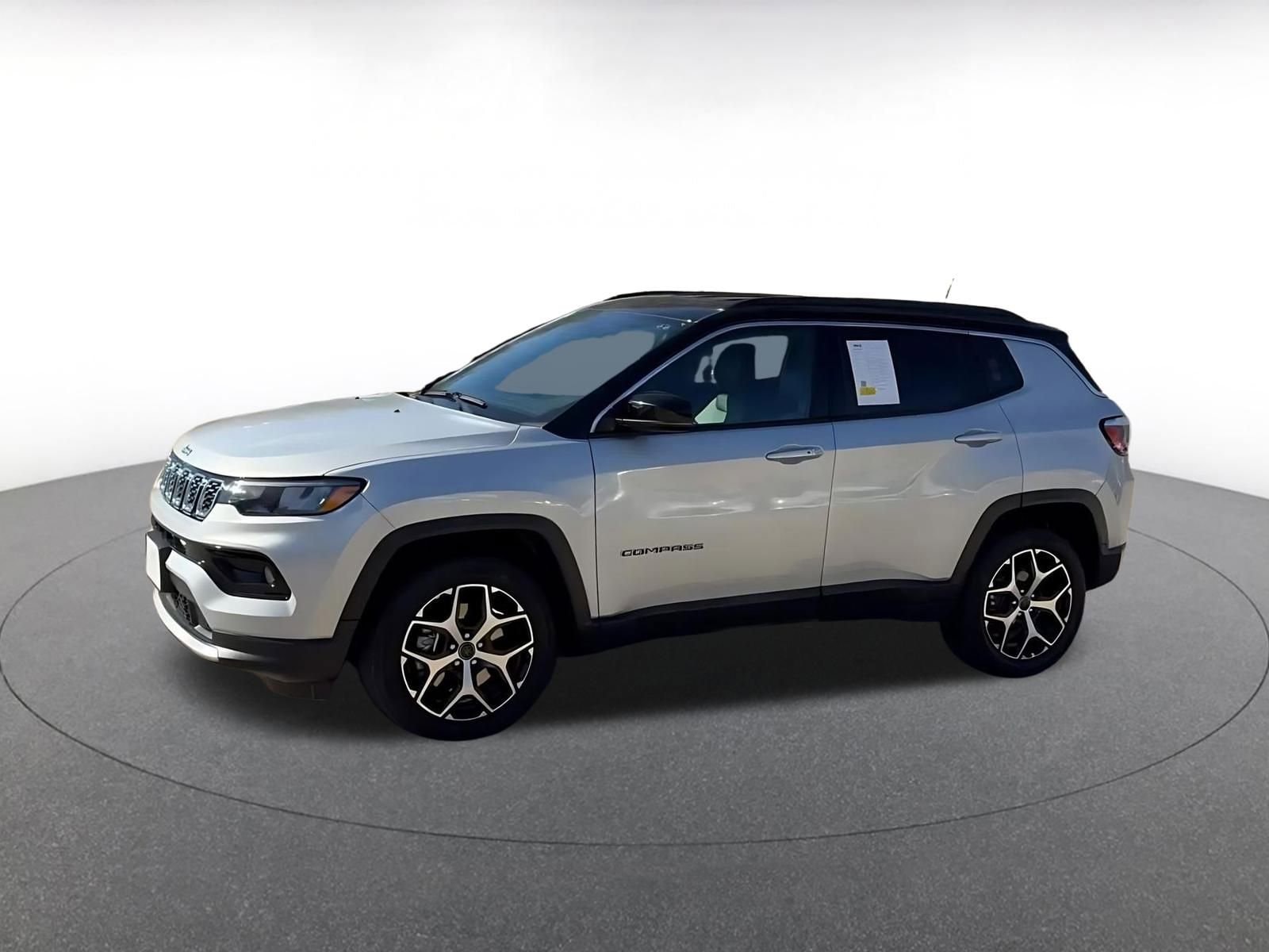 Thumbnail: 2025 Jeep Compass - 8