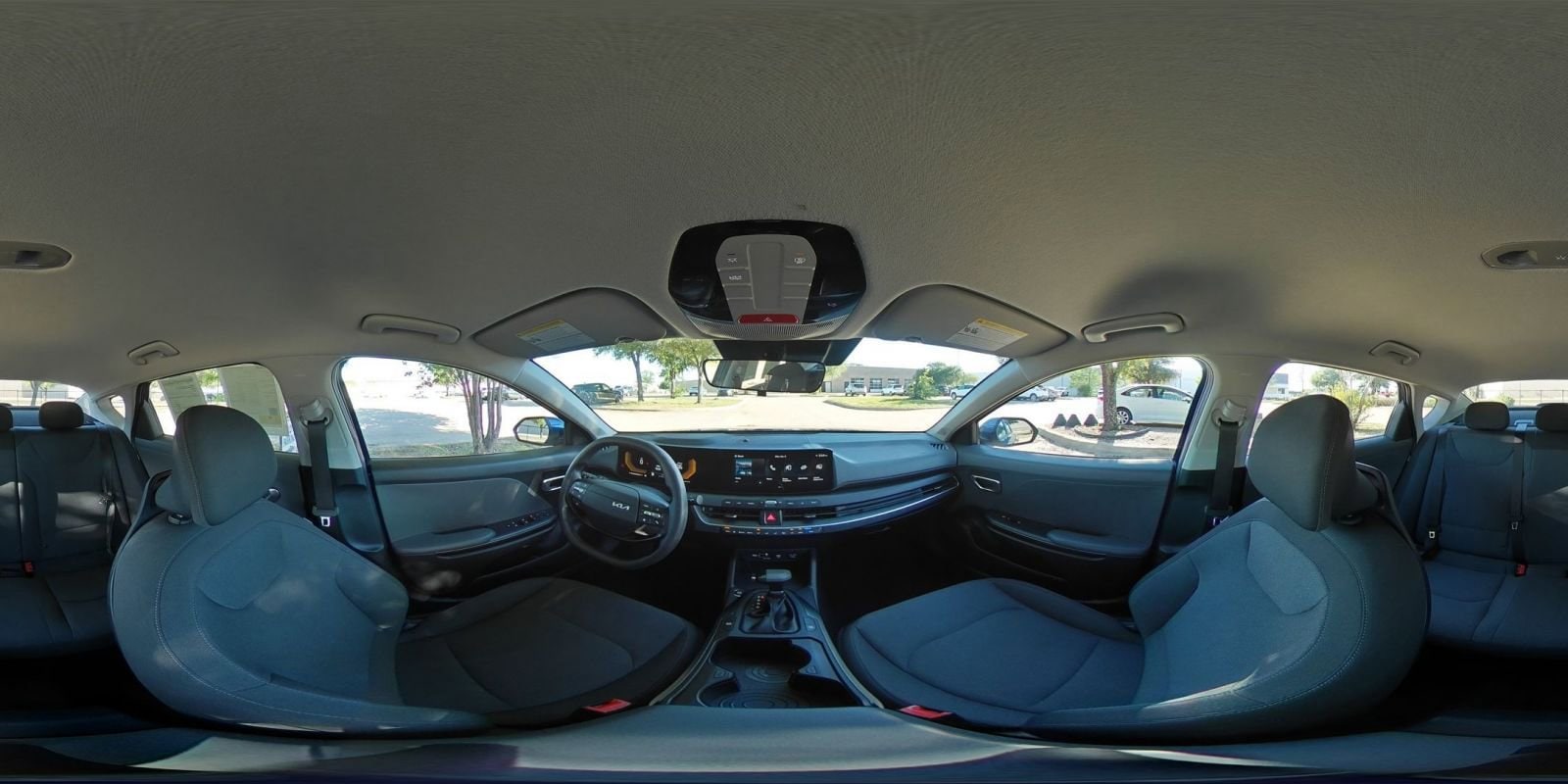 2025 Kia K4 LXS - Photo 44