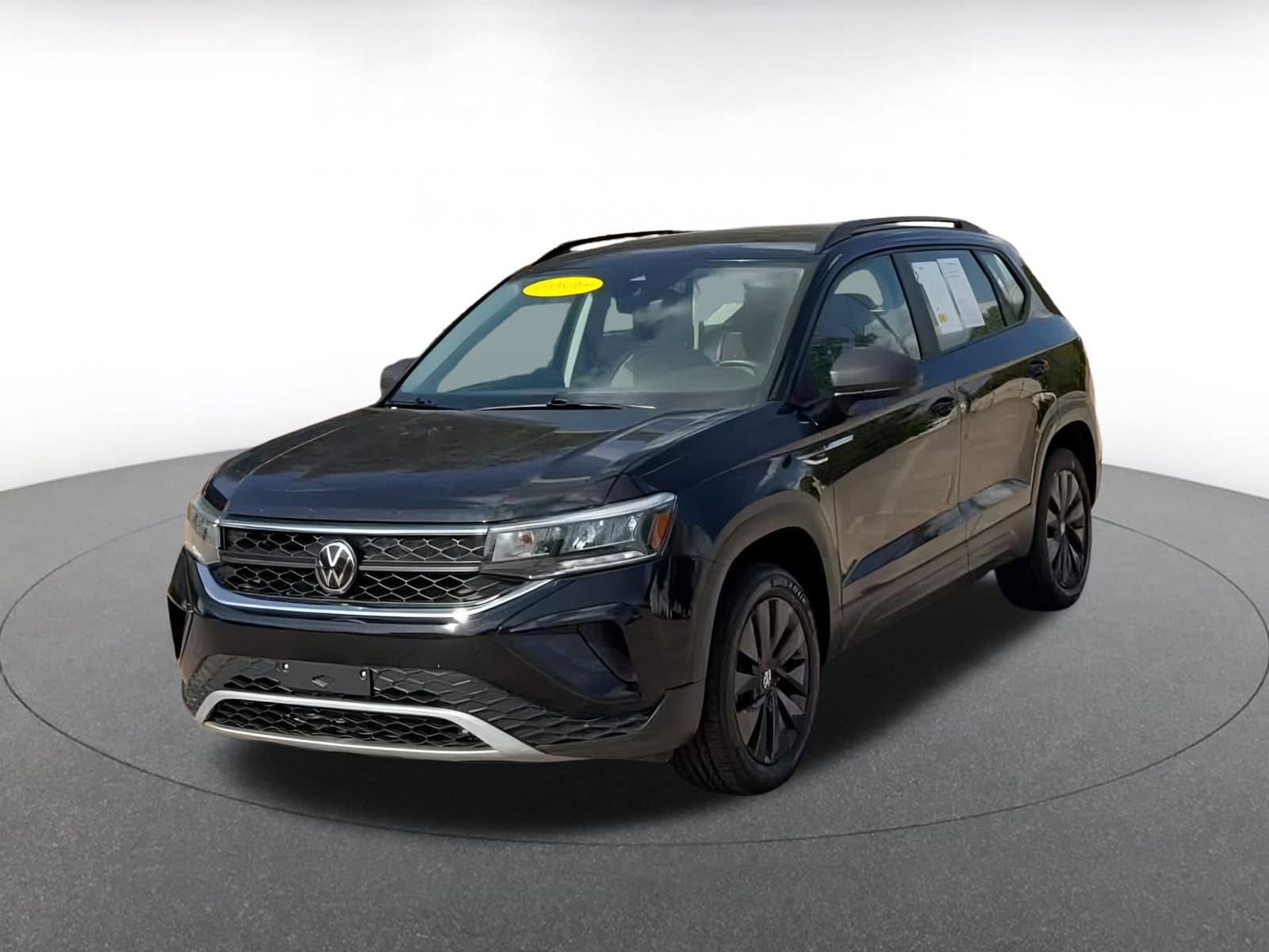 Thumbnail: 2024 Volkswagen Taos - 7
