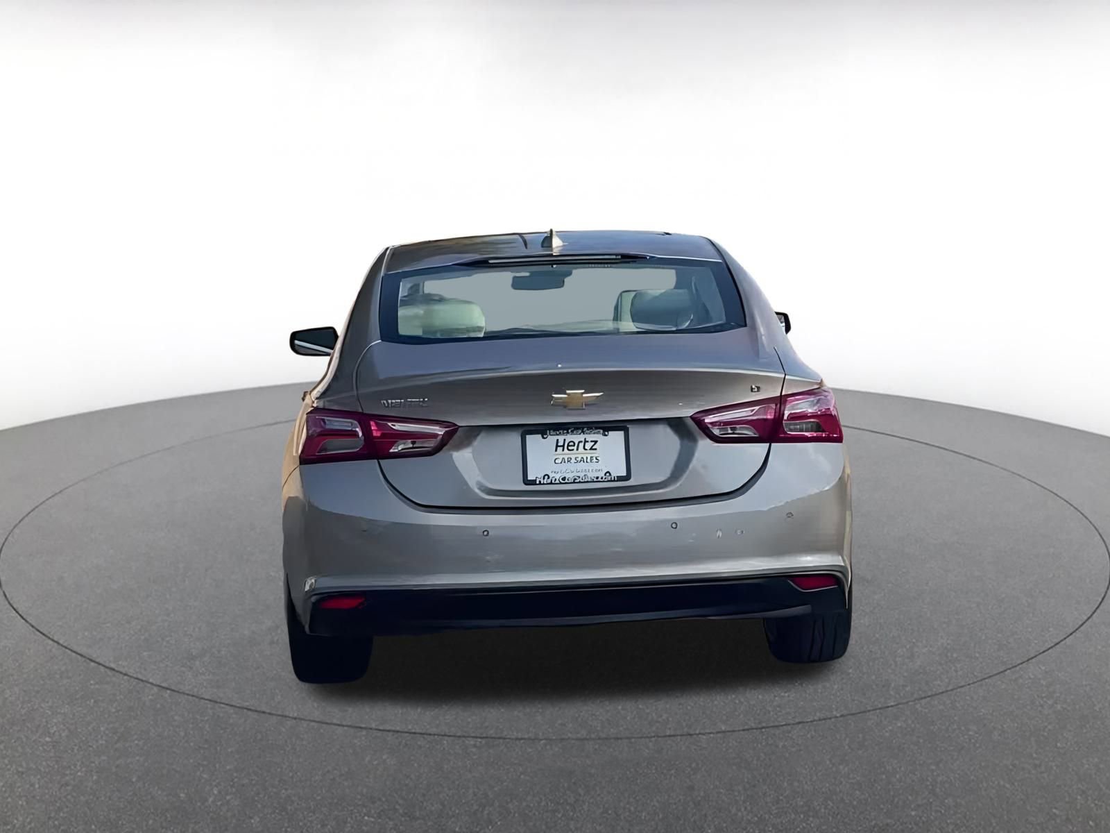 Thumbnail: 2024 Chevrolet Malibu - 12