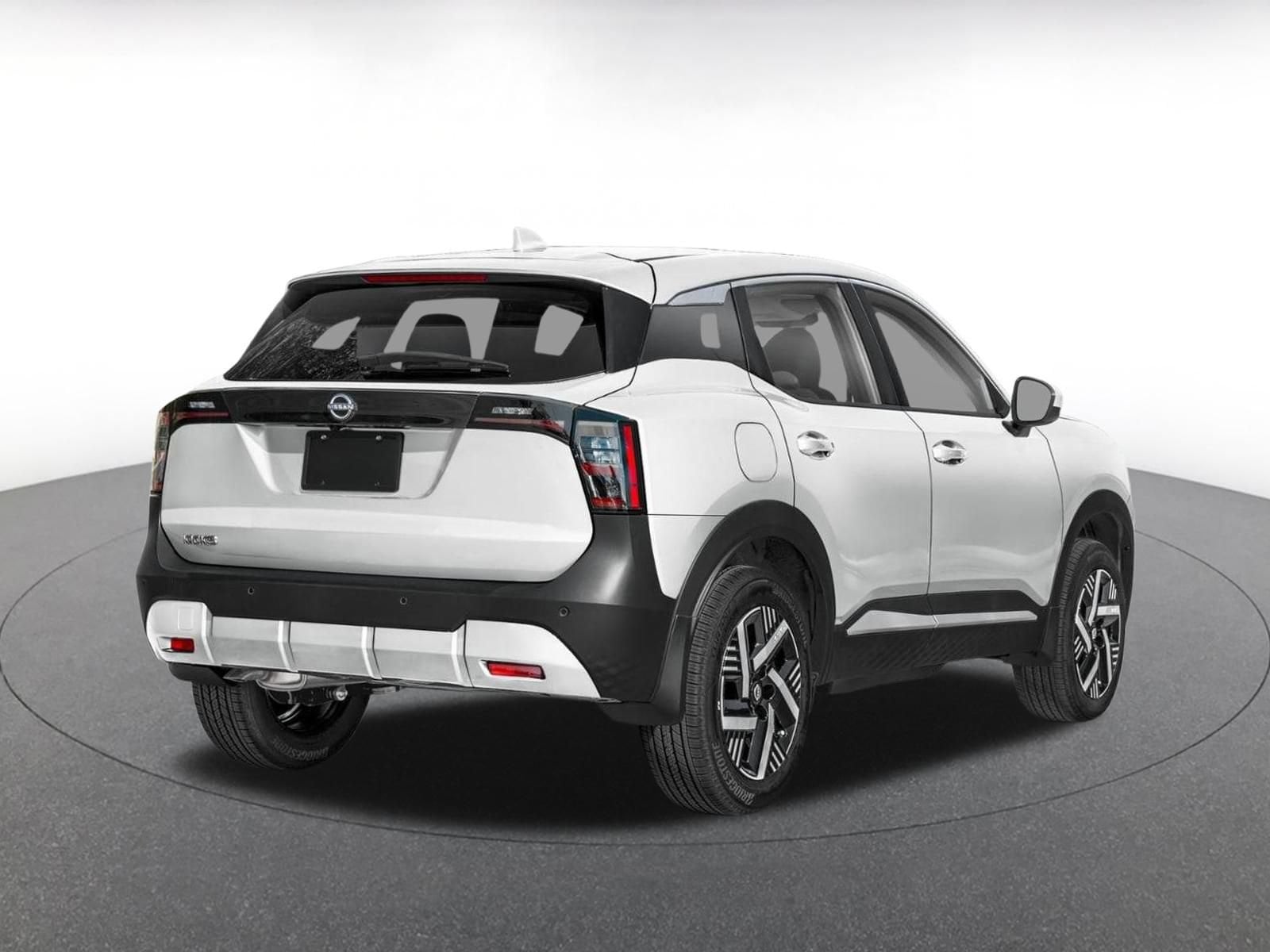 Thumbnail: 2026 Nissan Kicks - 2