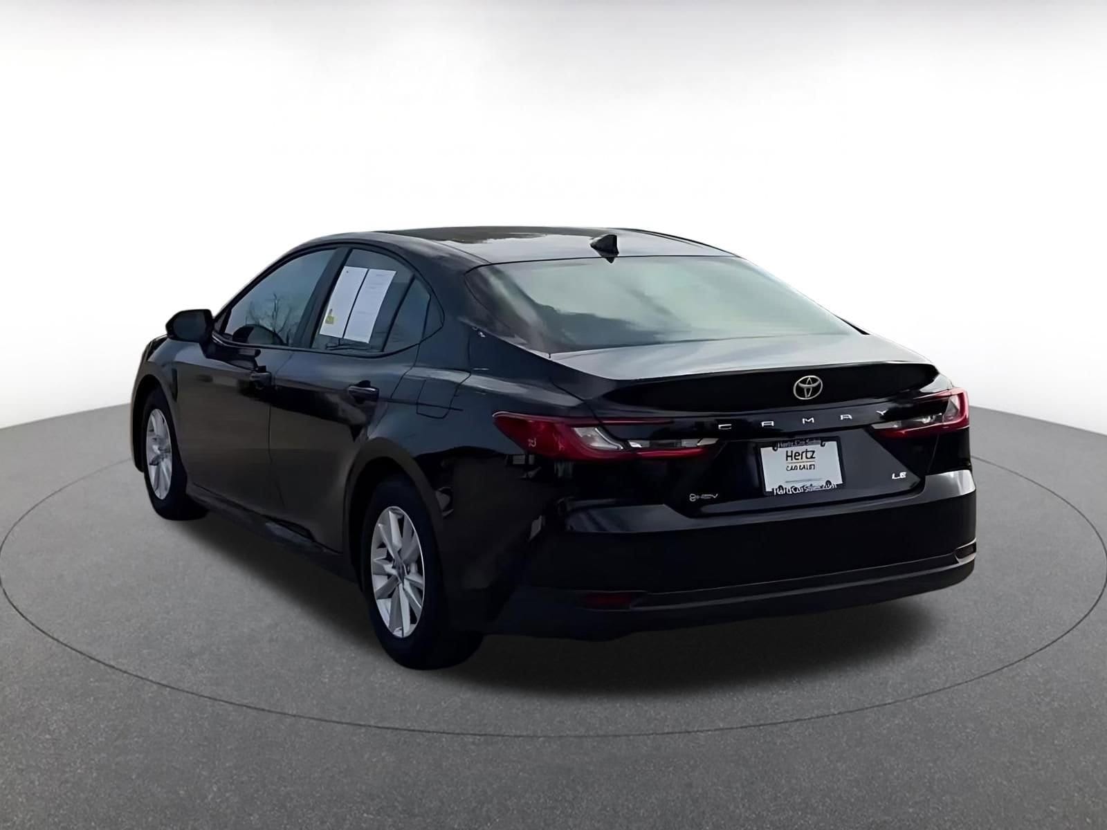 Thumbnail: 2025 Toyota Camry - 11