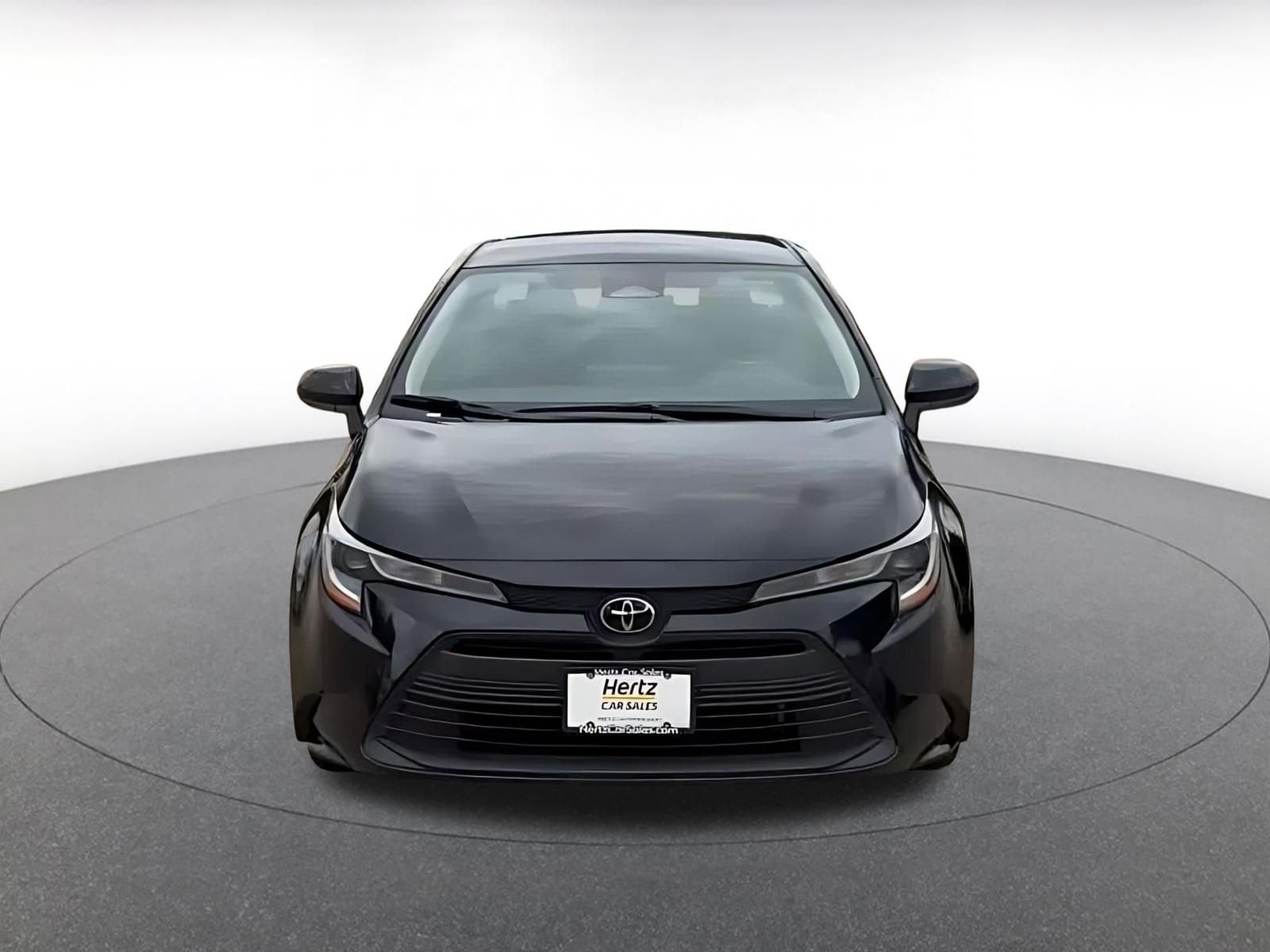 Thumbnail: 2025 Toyota Corolla - 4