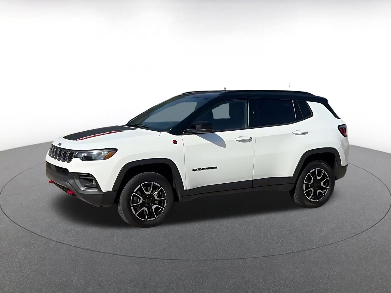 Thumbnail: 2025 Jeep Compass - 8