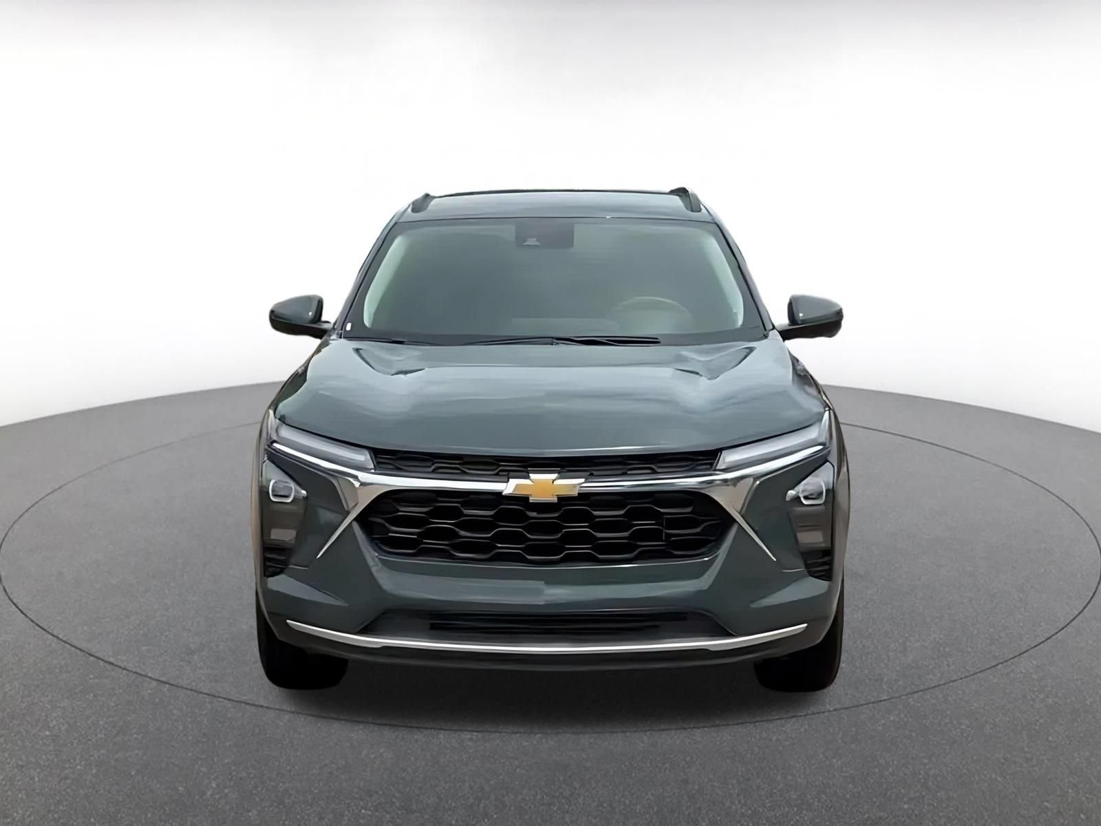 Thumbnail: 2025 Chevrolet Trax - 4
