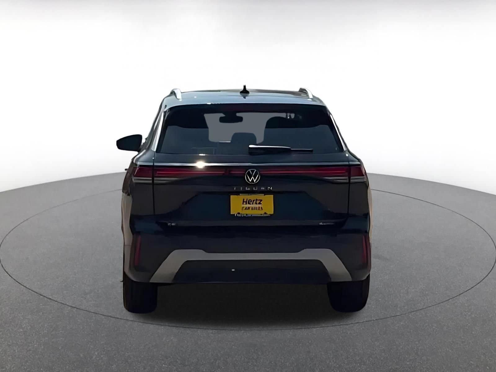 Thumbnail: 2026 Volkswagen Tiguan - 12