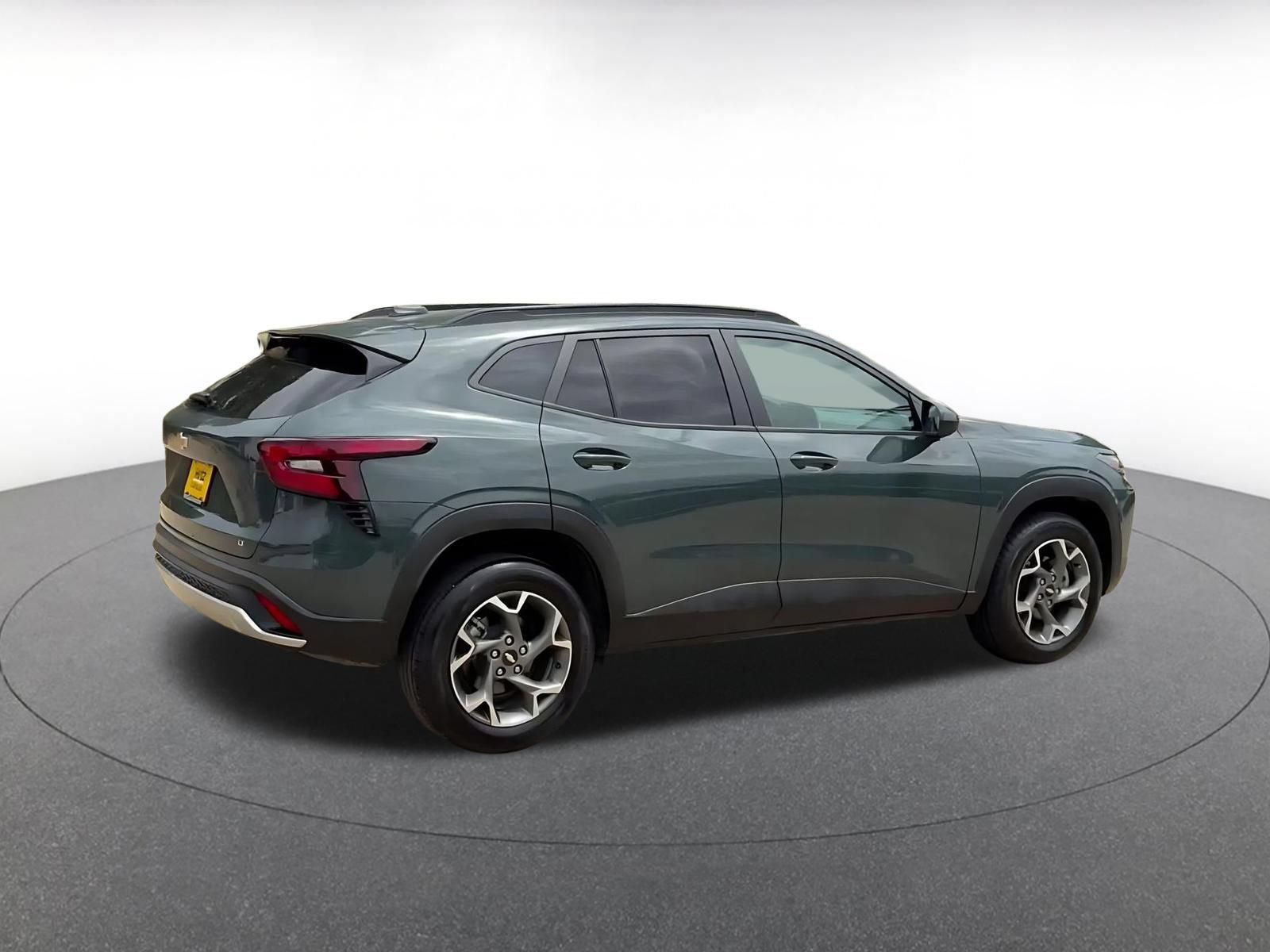 Thumbnail: 2025 Chevrolet Trax - 15