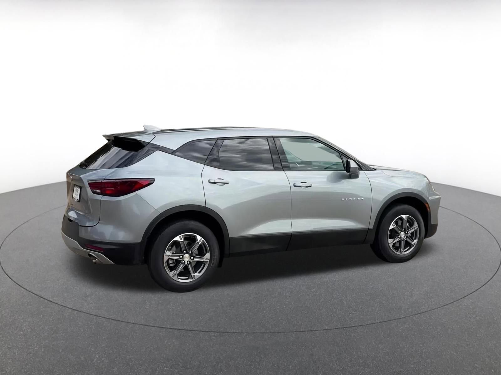 Thumbnail: 2025 Chevrolet Blazer - 15