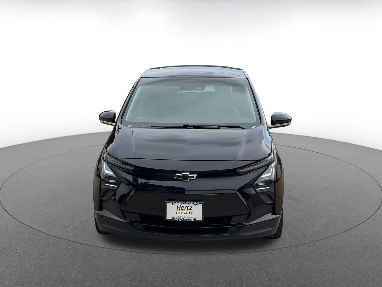 Thumbnail: 2023 Chevrolet Bolt EV - 4