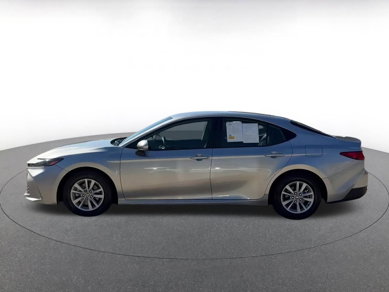 Thumbnail: 2025 Toyota Camry - 9