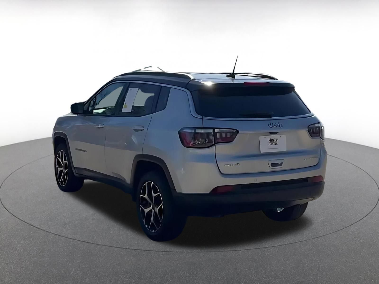 Thumbnail: 2025 Jeep Compass - 11