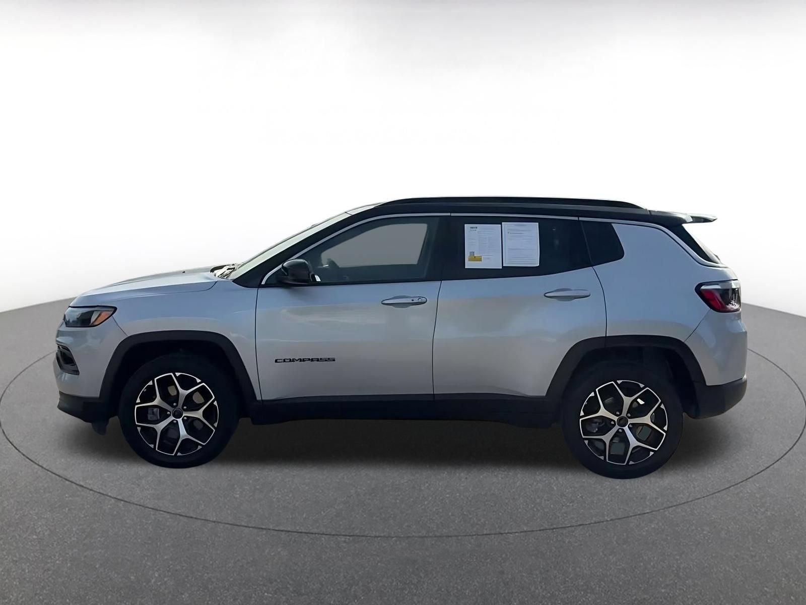 Thumbnail: 2025 Jeep Compass - 8