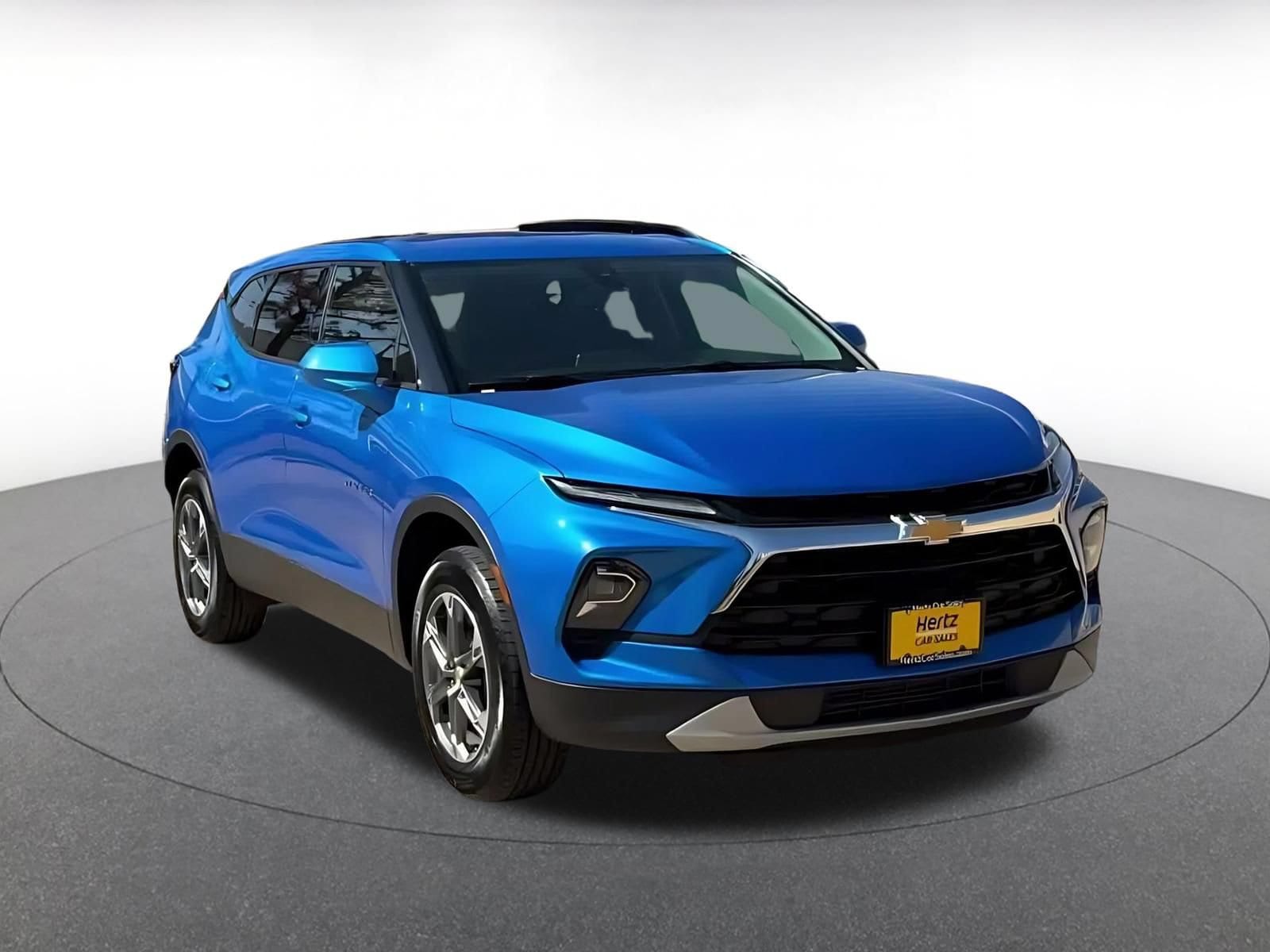 Thumbnail: 2026 Chevrolet Blazer - 3
