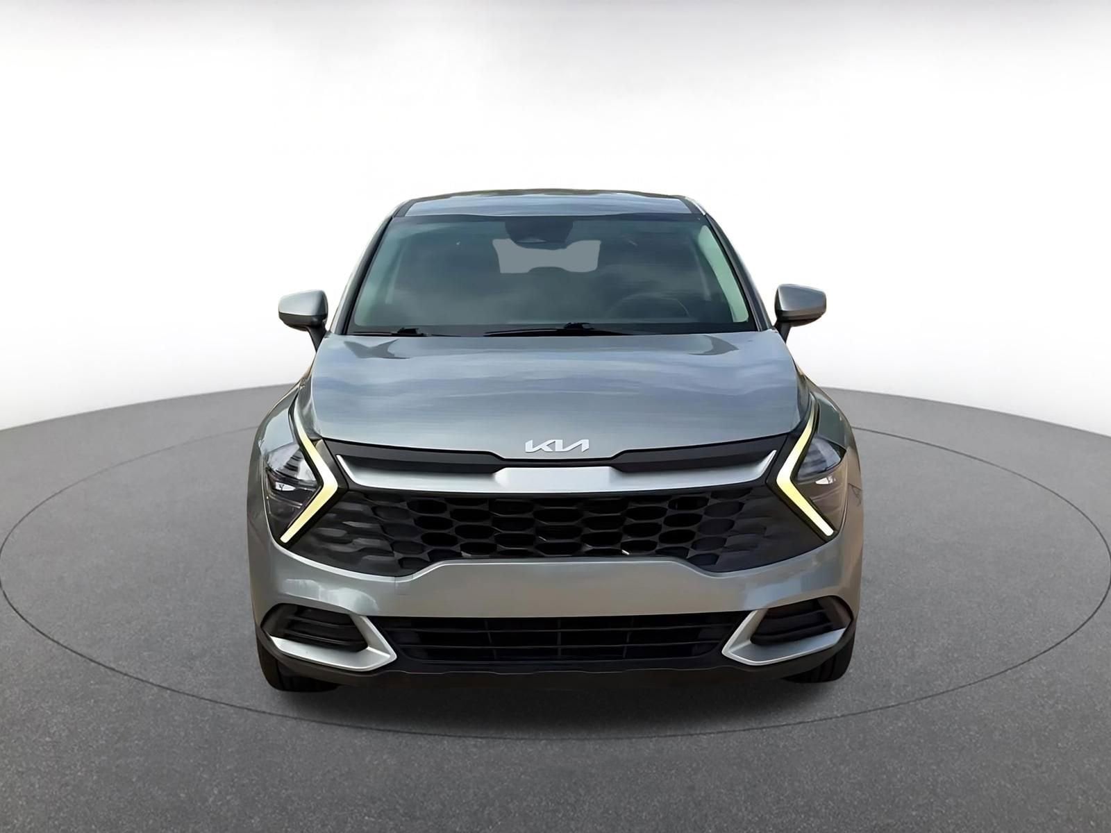 Thumbnail: 2024 Kia Sportage - 3
