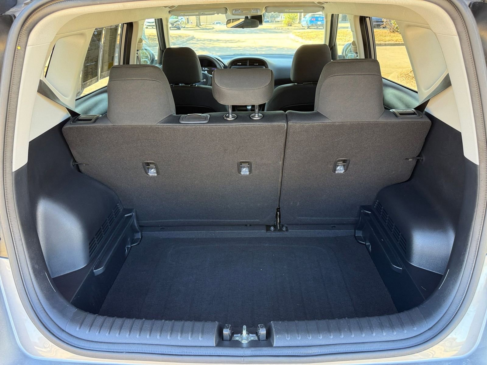 Thumbnail: 2025 Kia Soul - 31