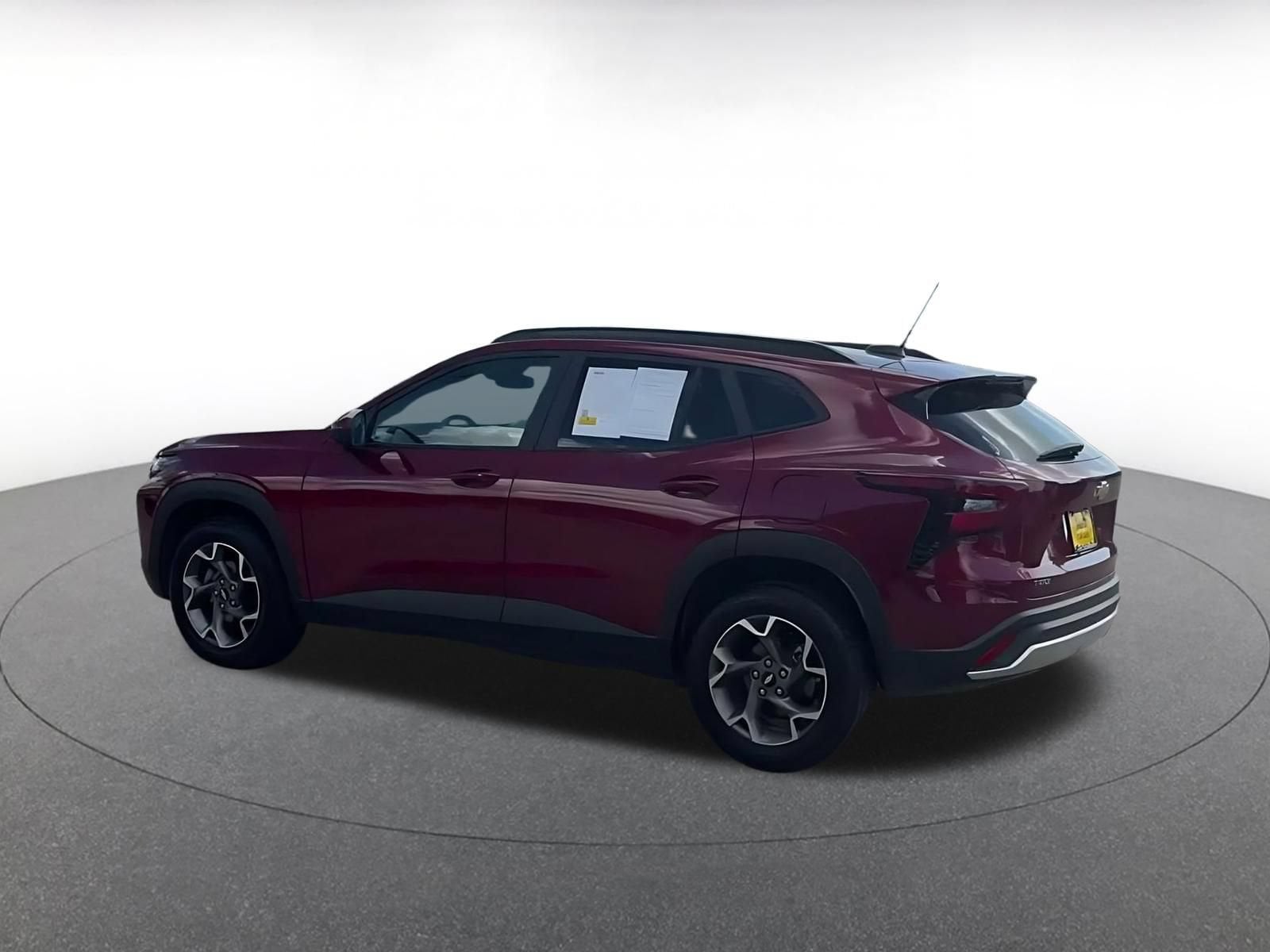 Thumbnail: 2025 Chevrolet Trax - 9
