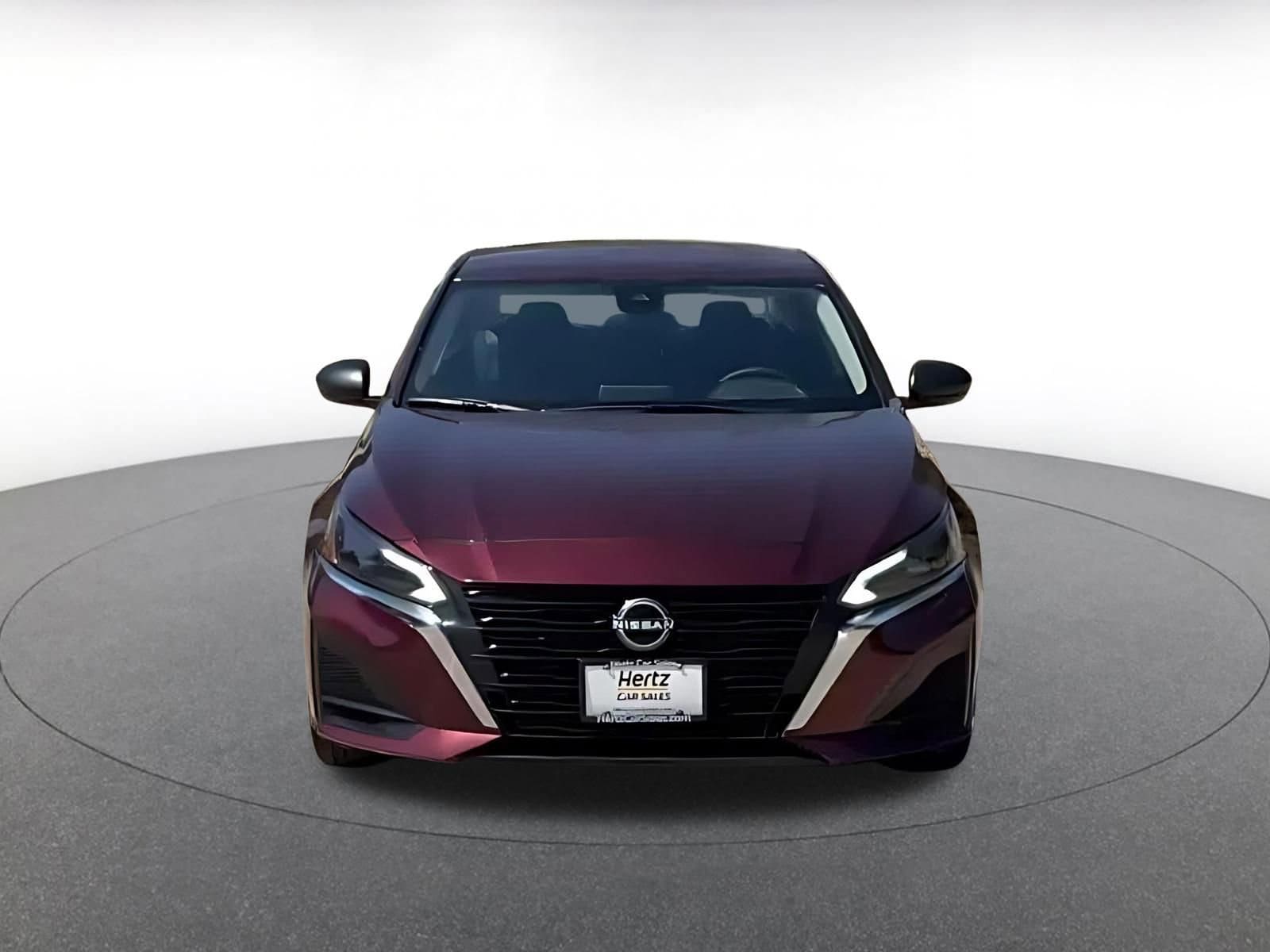 Thumbnail: 2025 Nissan Altima - 3